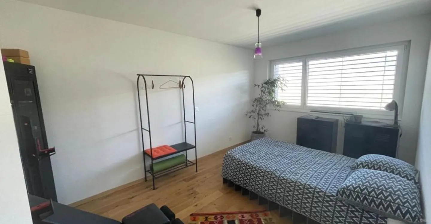 Exklusiv! Zeitgenössische Villa von hohem Standard am Hang von Sion - Foto 4 von 10