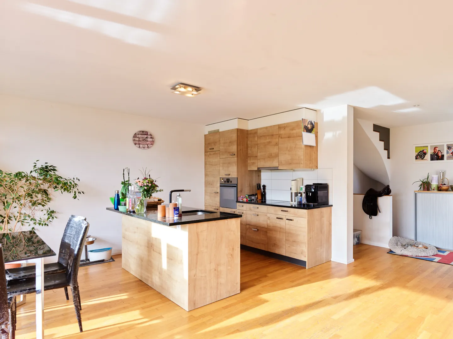 Bel appartement avec jardin - Photo 2 sur 12