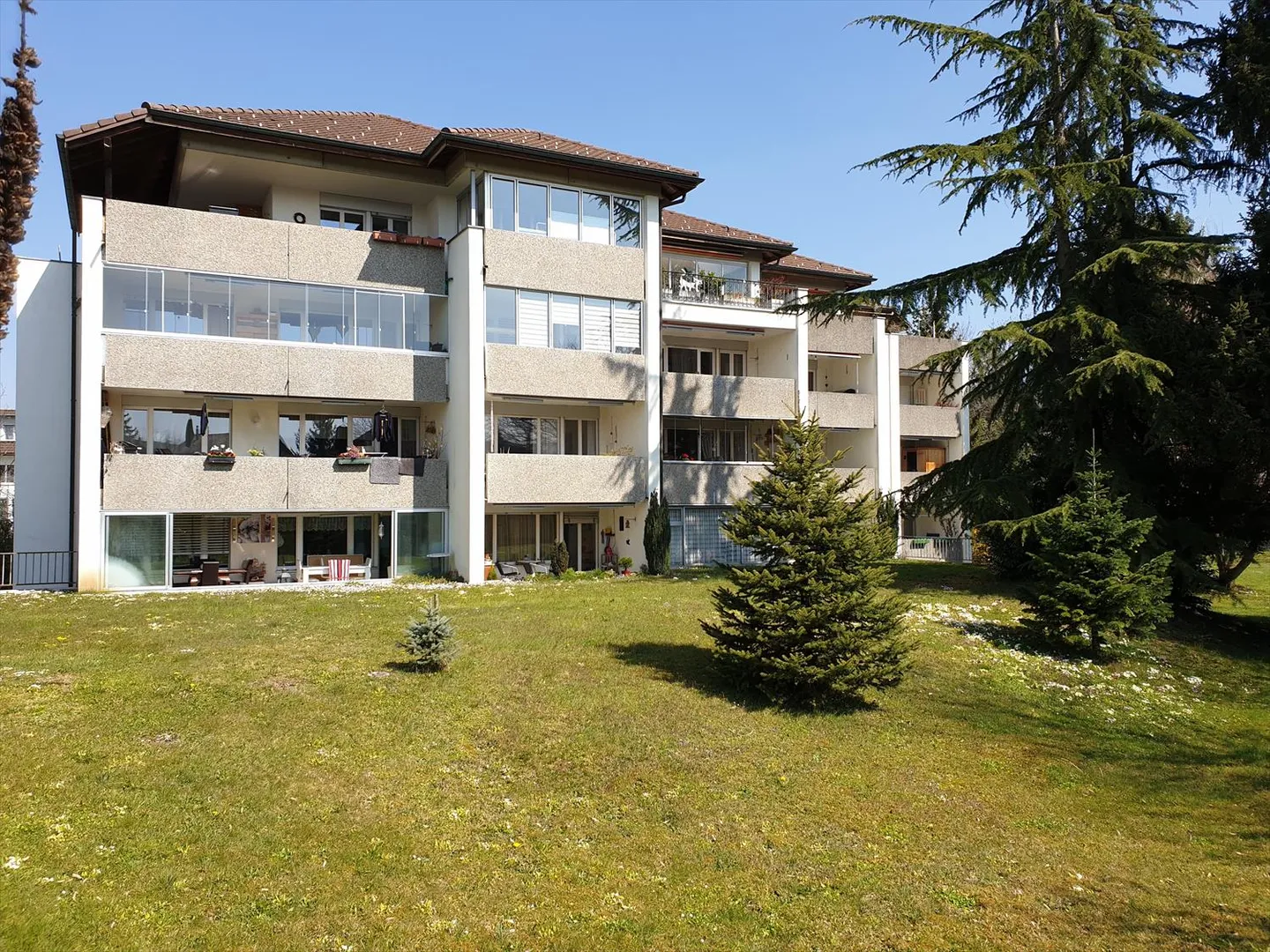 Appartamento affascinante 3.5 stanze a Hinwil - Foto 7 di 8