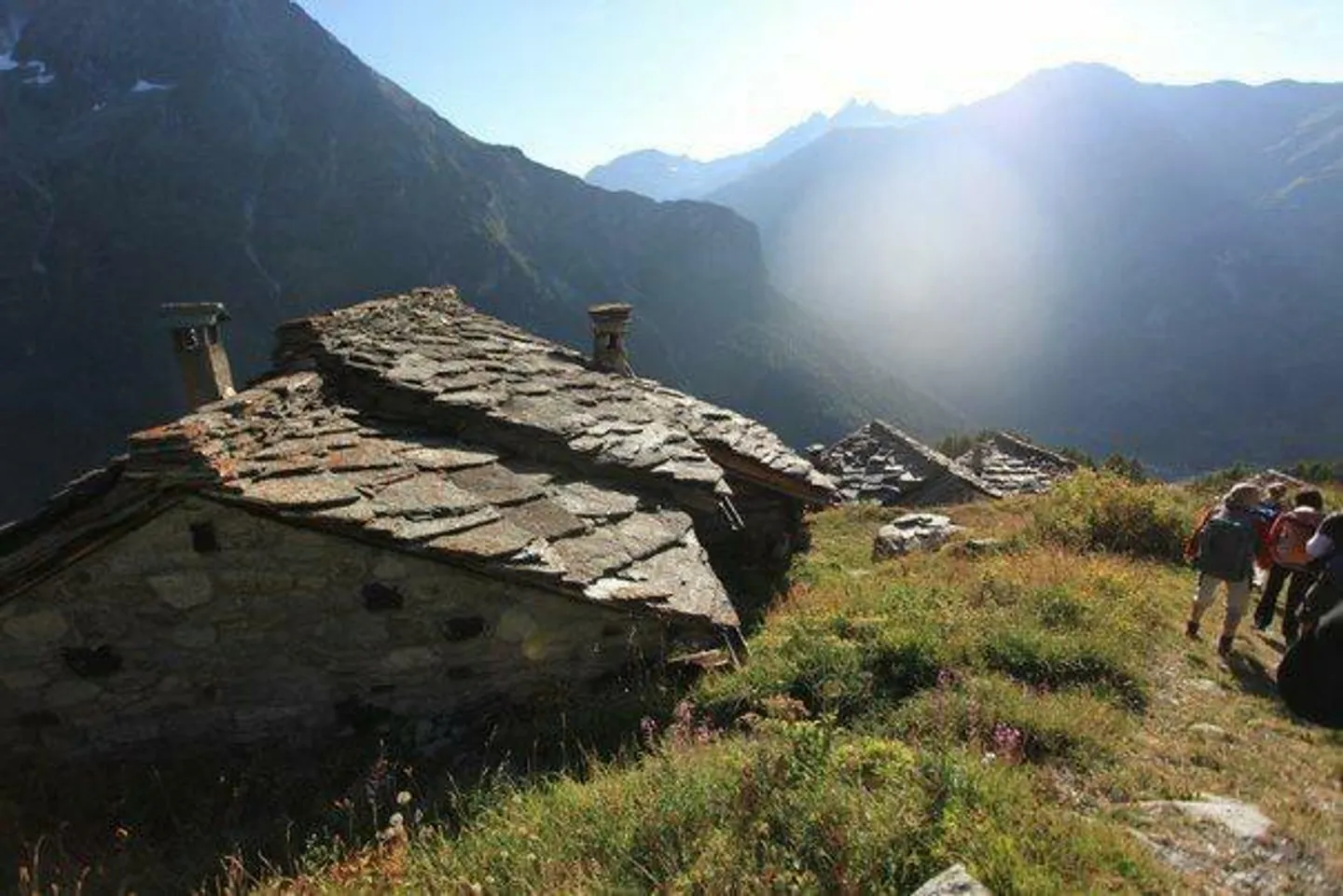 EVOLENE - Bréonna  
Magnifique mayen d'alpage - Photo 4 sur 10