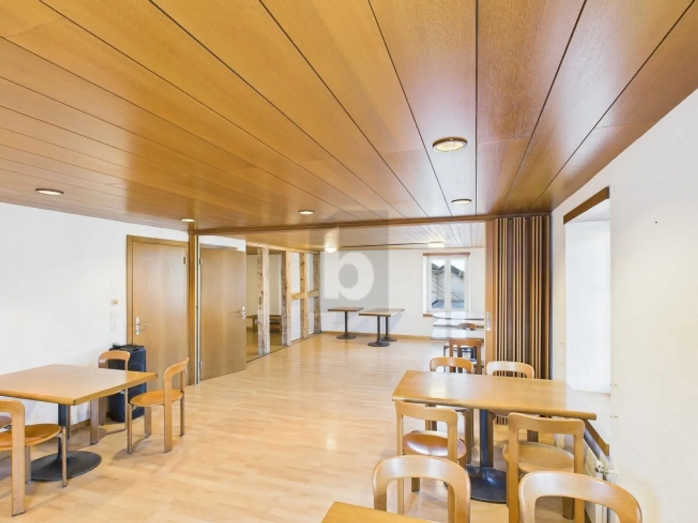 Ristorante affascinante con vista sulle Alpi - Foto 4 di 6