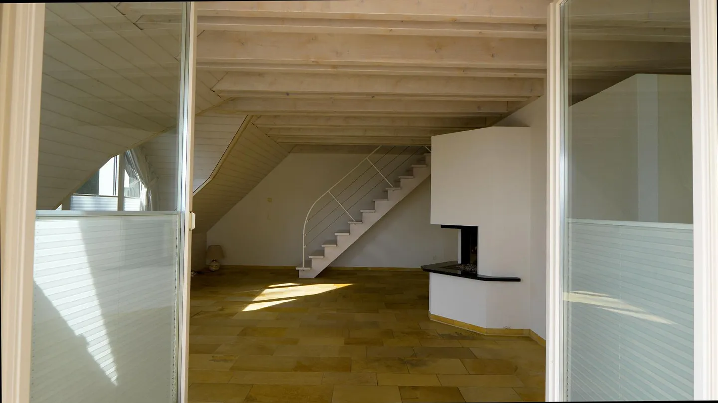 Appartamento da sogno di 4,5 stanze con vista sul lago a Oberrieden - Foto 9 di 21