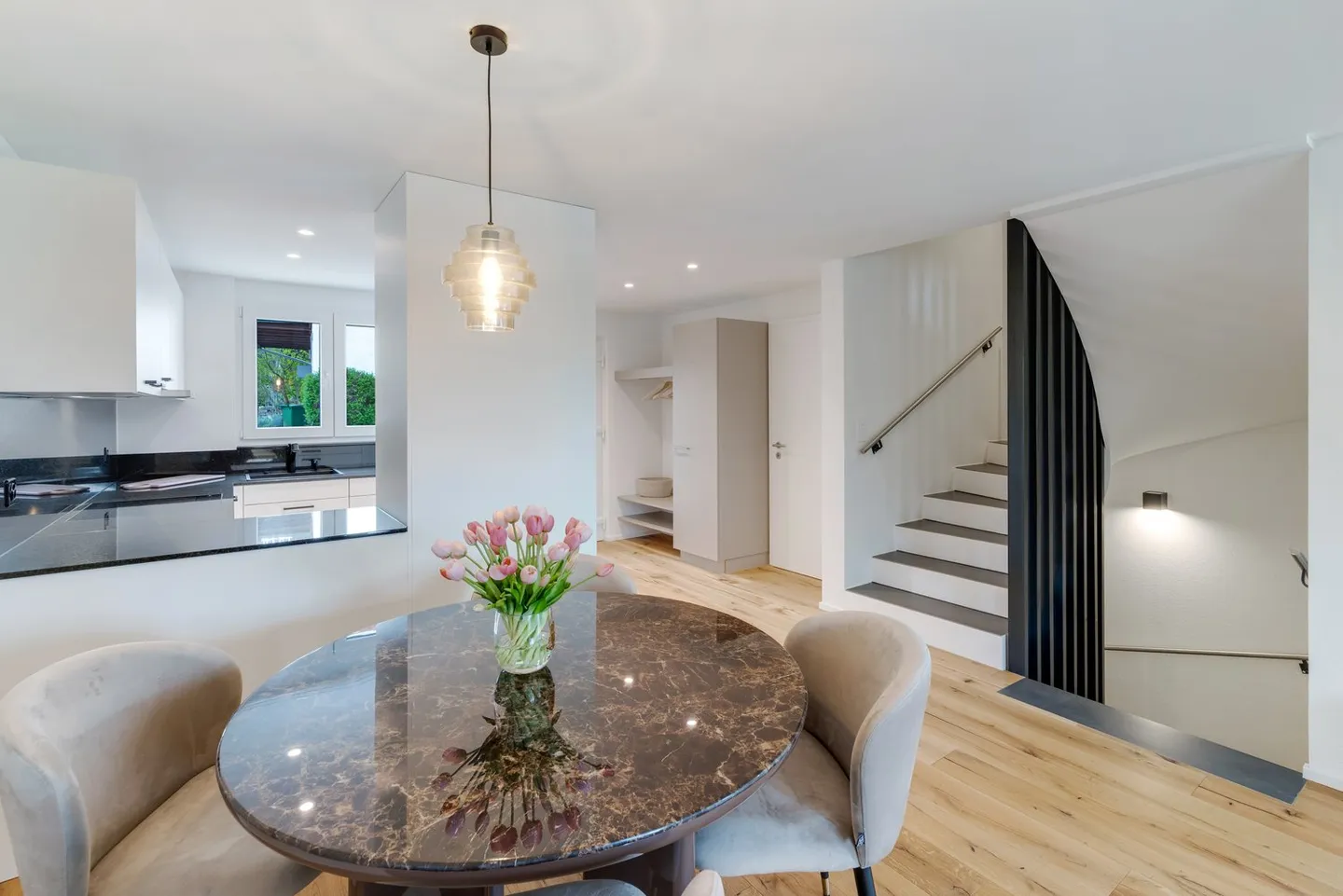 Maison semi-détachée moderne avec jardin à Untereggen - Photo 4 sur 20