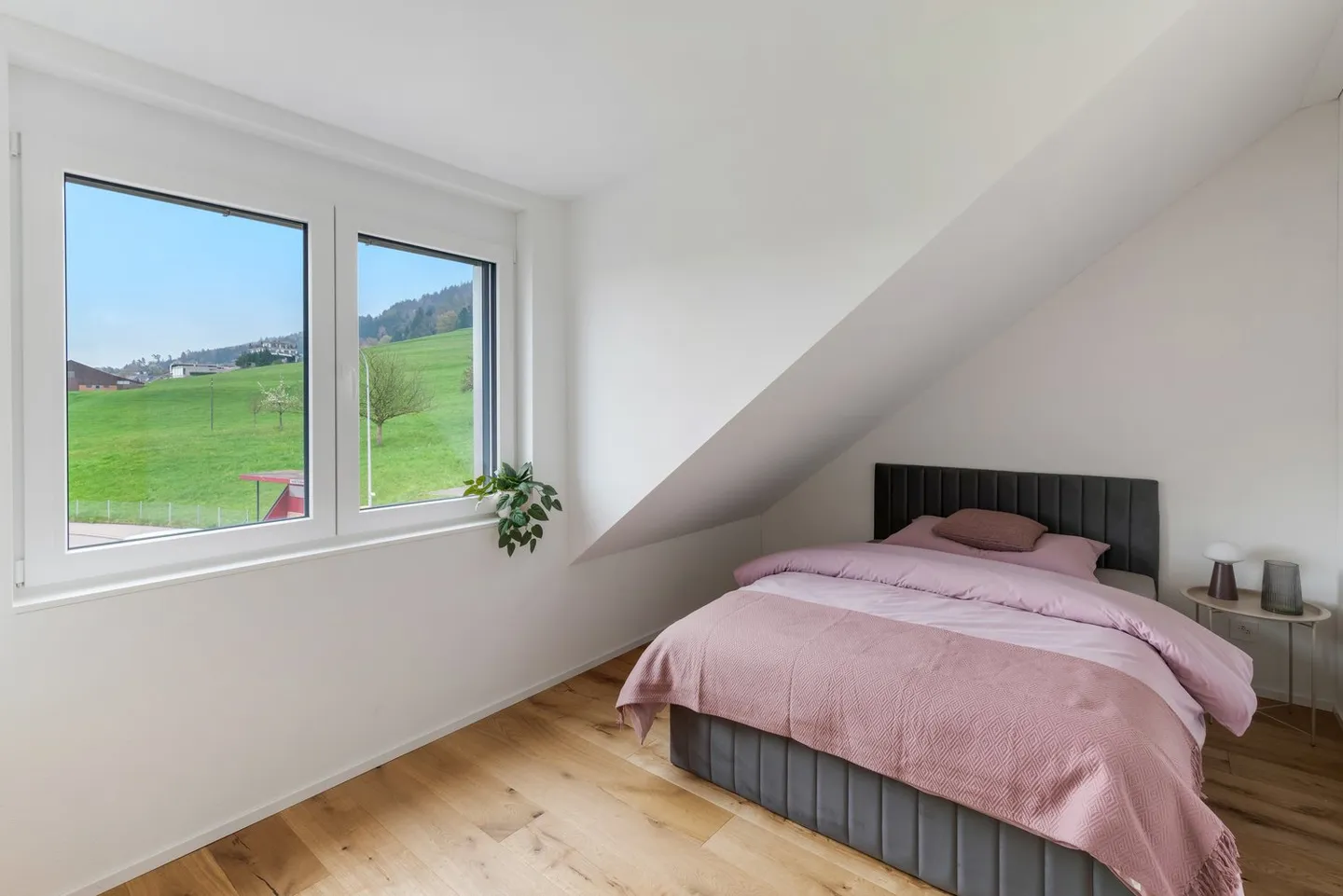 Maison semi-détachée moderne avec jardin à Untereggen - Photo 8 sur 20