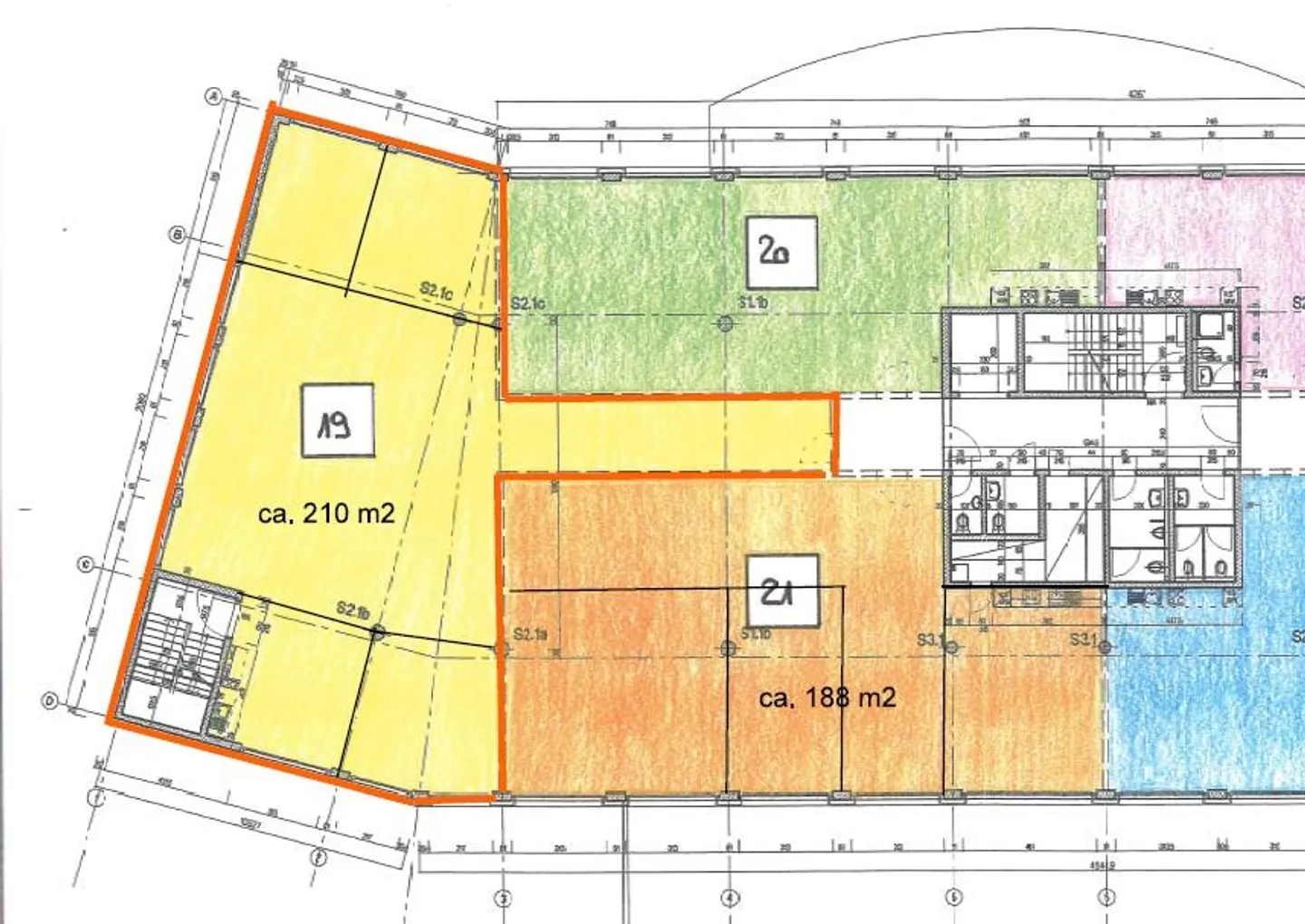 Il tuo nuovo studio, atelier o ufficio - 210 m² con potenziale - Foto 2 di 5