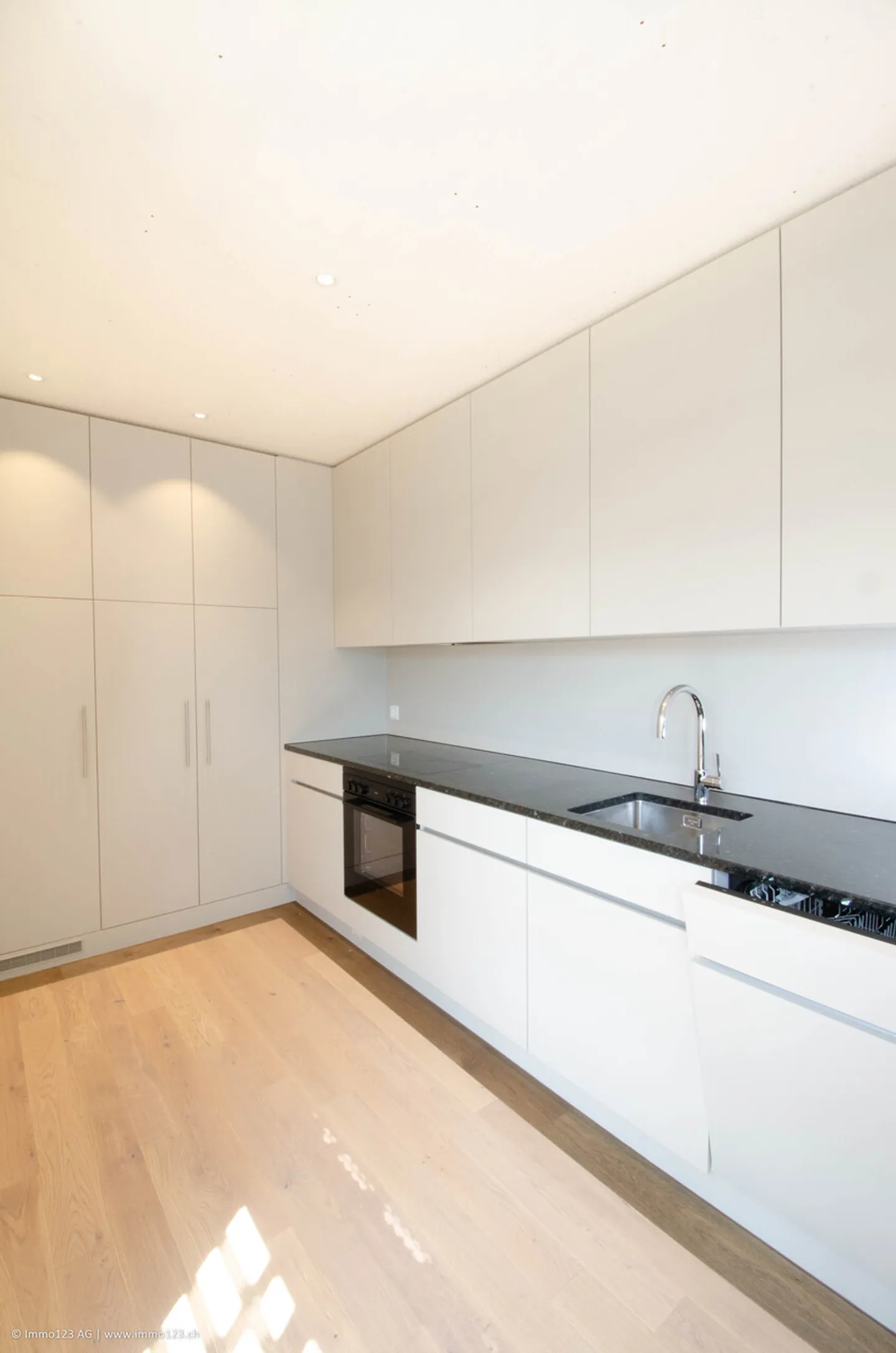 Old building charm meets modern living in Lucerne - Photo 2 of 13