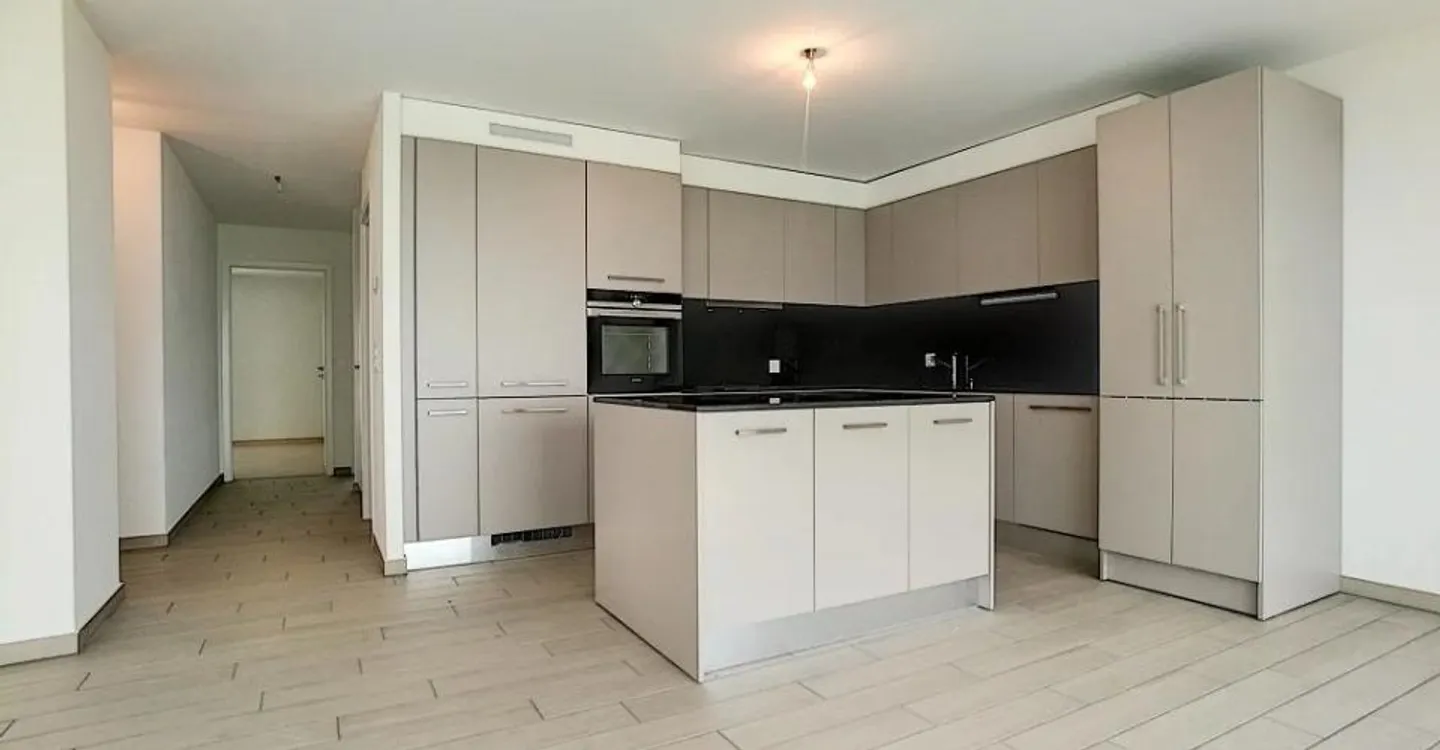 Appartement moderne 3.5 pièces à Granges - Photo 2 sur 8