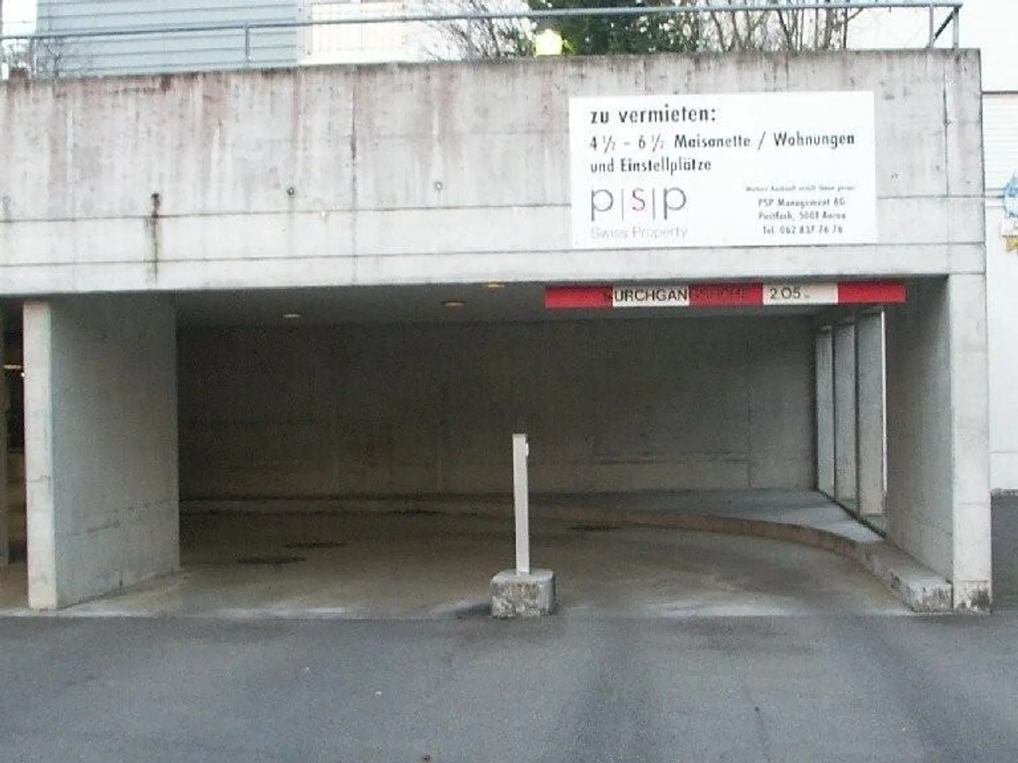 Parking space for rent - Photo 1 of 2
