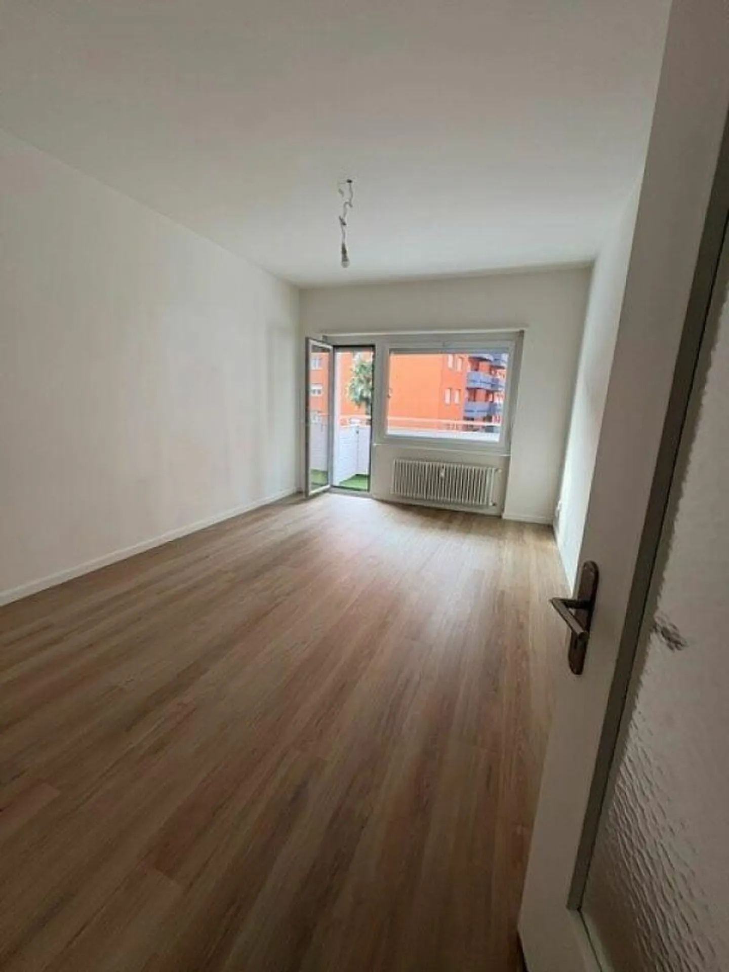 8900 Chiasso, Via G. Guisan 19a, apartment no. 1941 - Photo 3 of 9