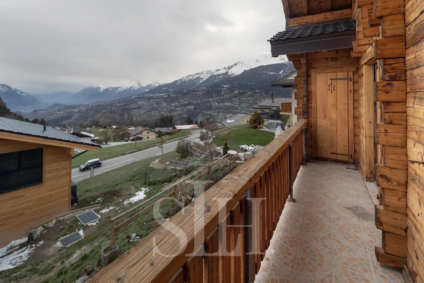 Chalet, View and privileged location near Crans-Montana - Photo 6 of 13
