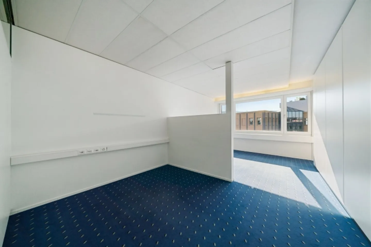 Bureau Plug & Work à Rotkreuz - 30.5m2 - Photo 4 sur 6