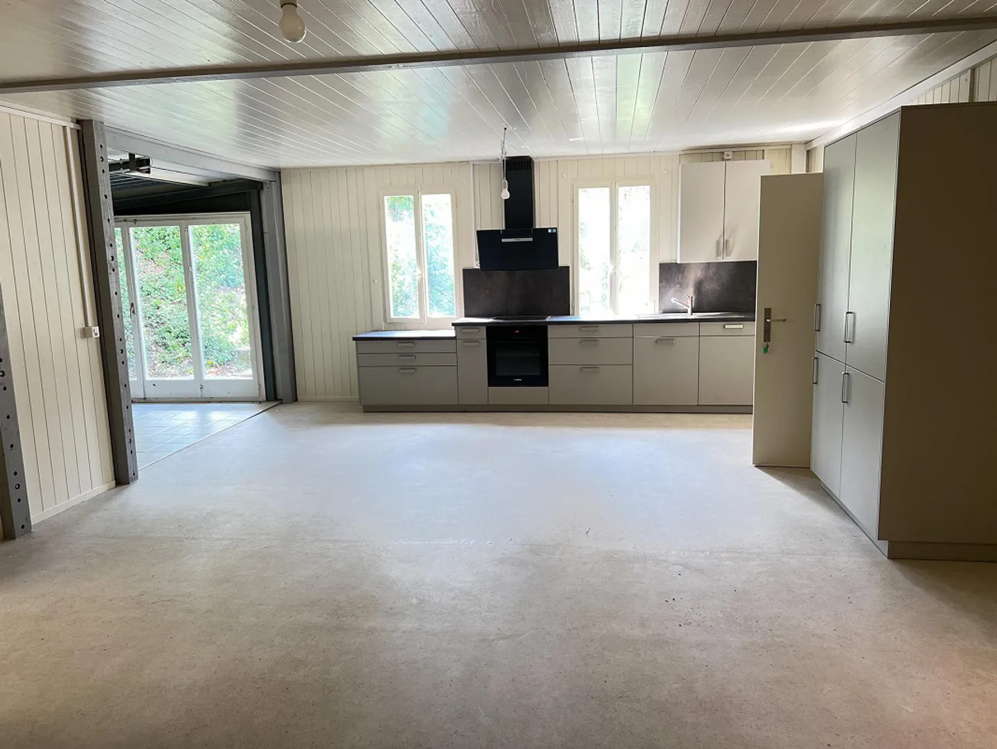 Grosszügige Wohnung in naturnaher Lage mit Wintergarten und Sitzplatz - Photo 6 of 13
