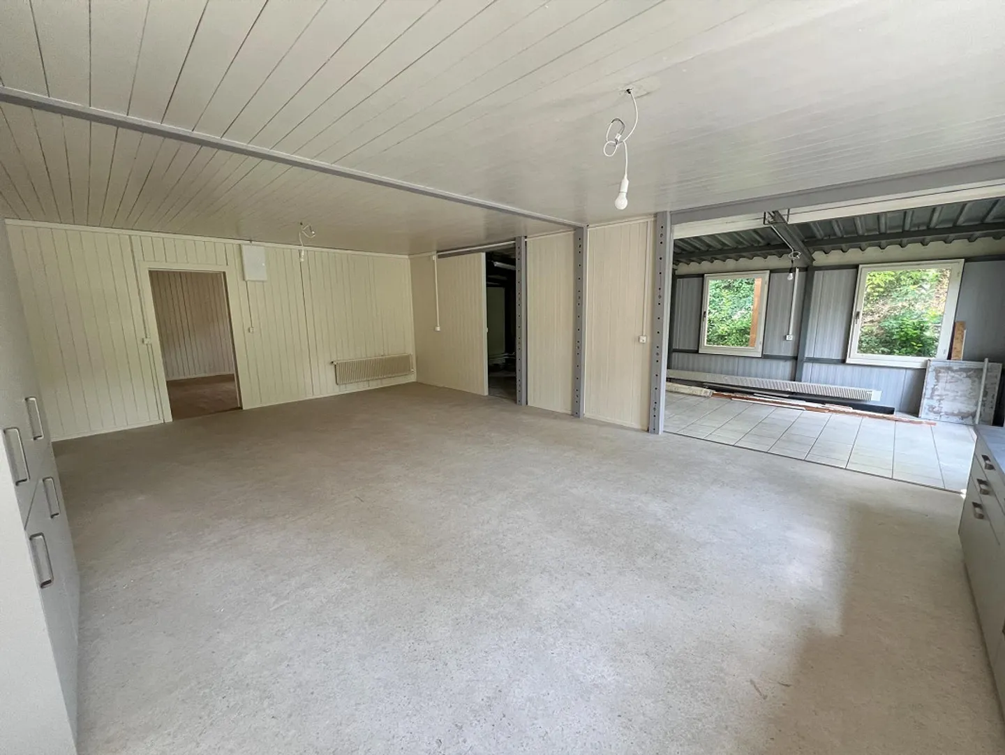 Grosszügige Wohnung in naturnaher Lage mit Wintergarten und Sitzplatz - Photo 7 of 13
