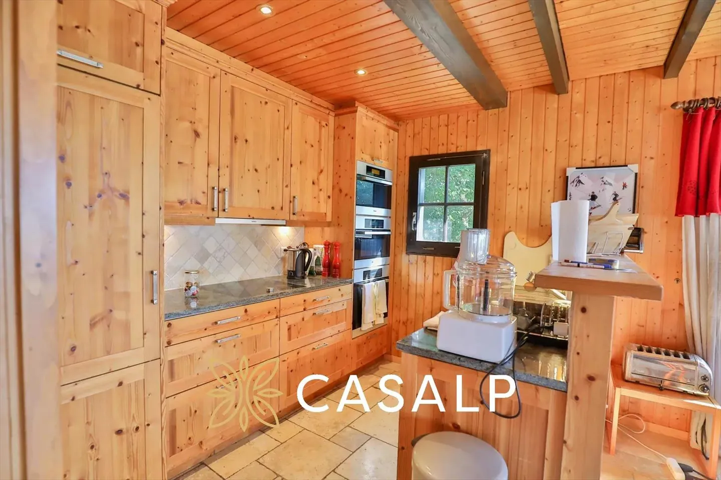 Affascinante chalet a metà con piscina a Mollens - Foto 4 di 13