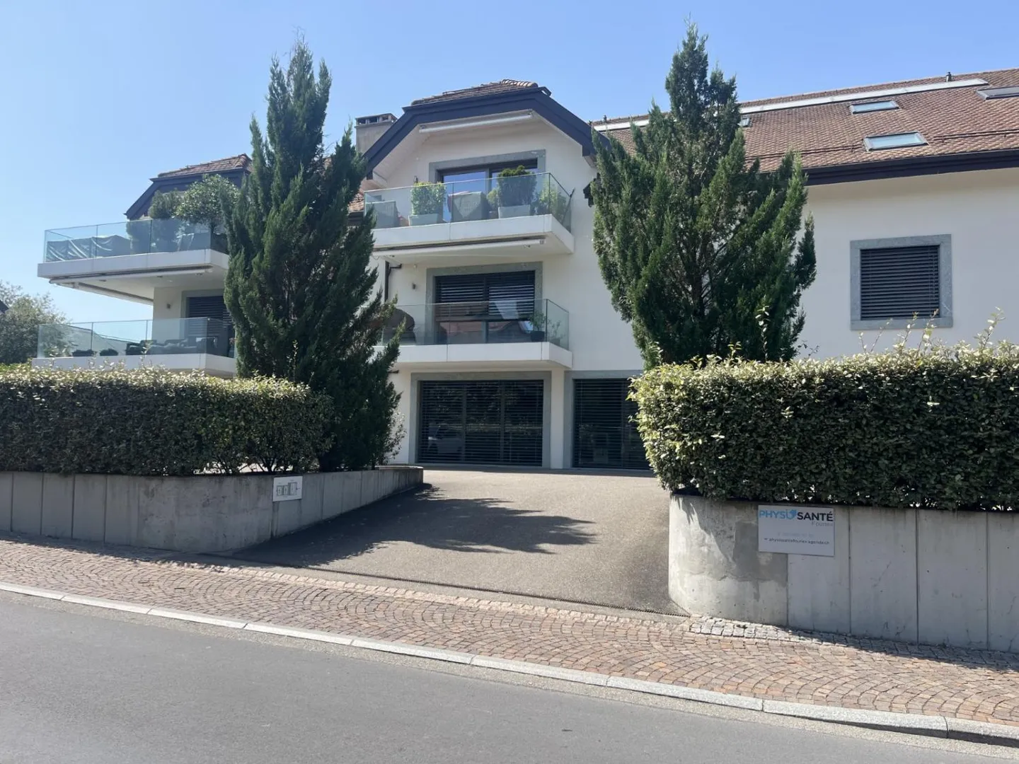 Spazio Commerciale a Founex - Foto 1 di 1