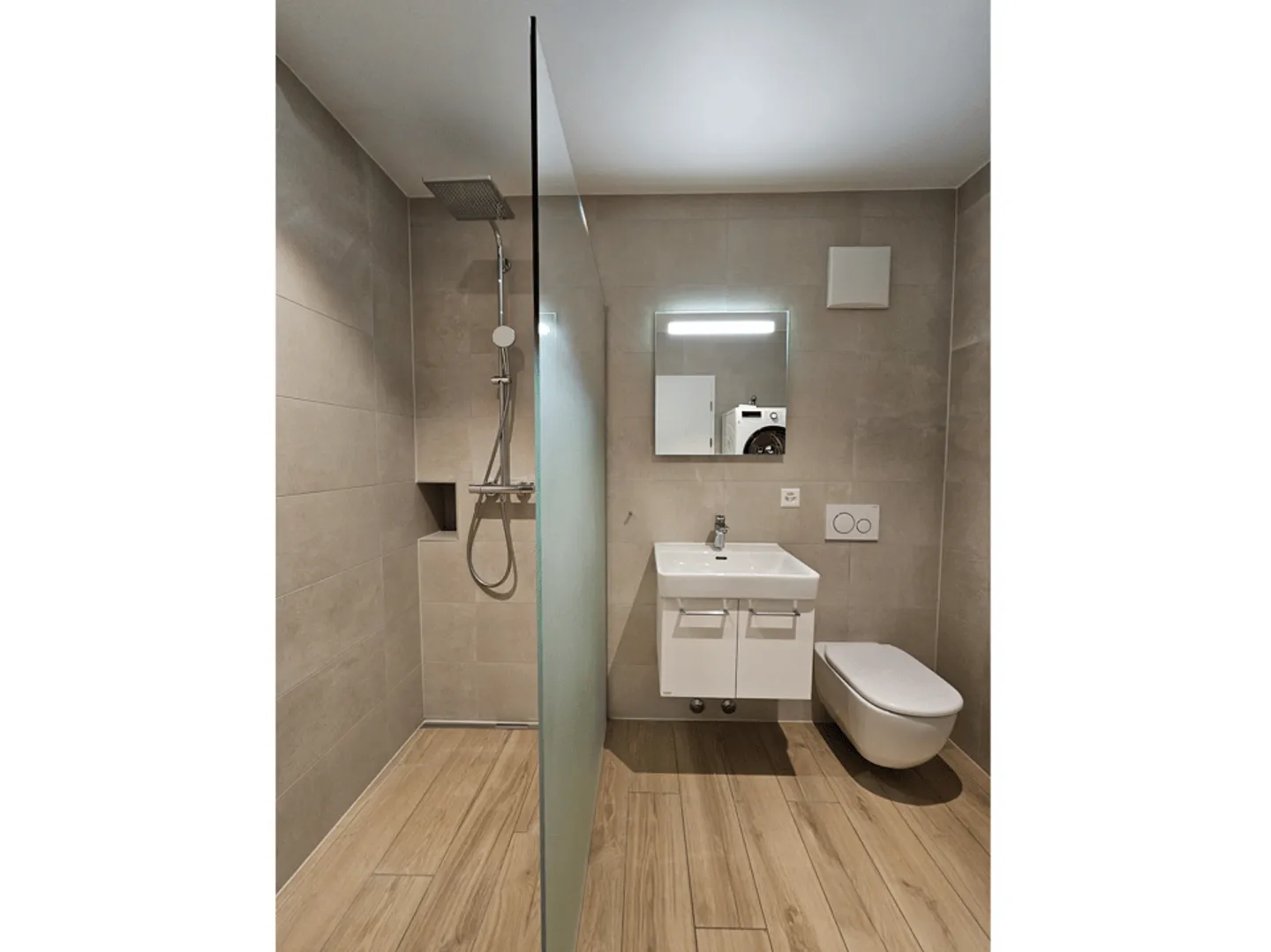 Südseitige Wohnung mit Balkon - Foto 9 von 10