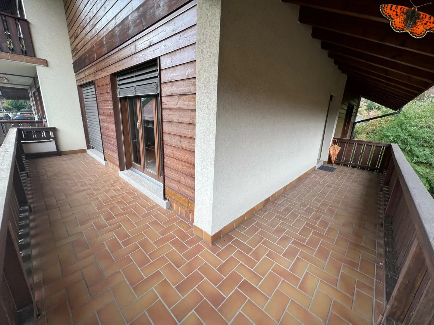 CHIC 3 ½ ROOMS RENOVATED - Large V-shaped balcony of 25m²! - Photo 3 of 11