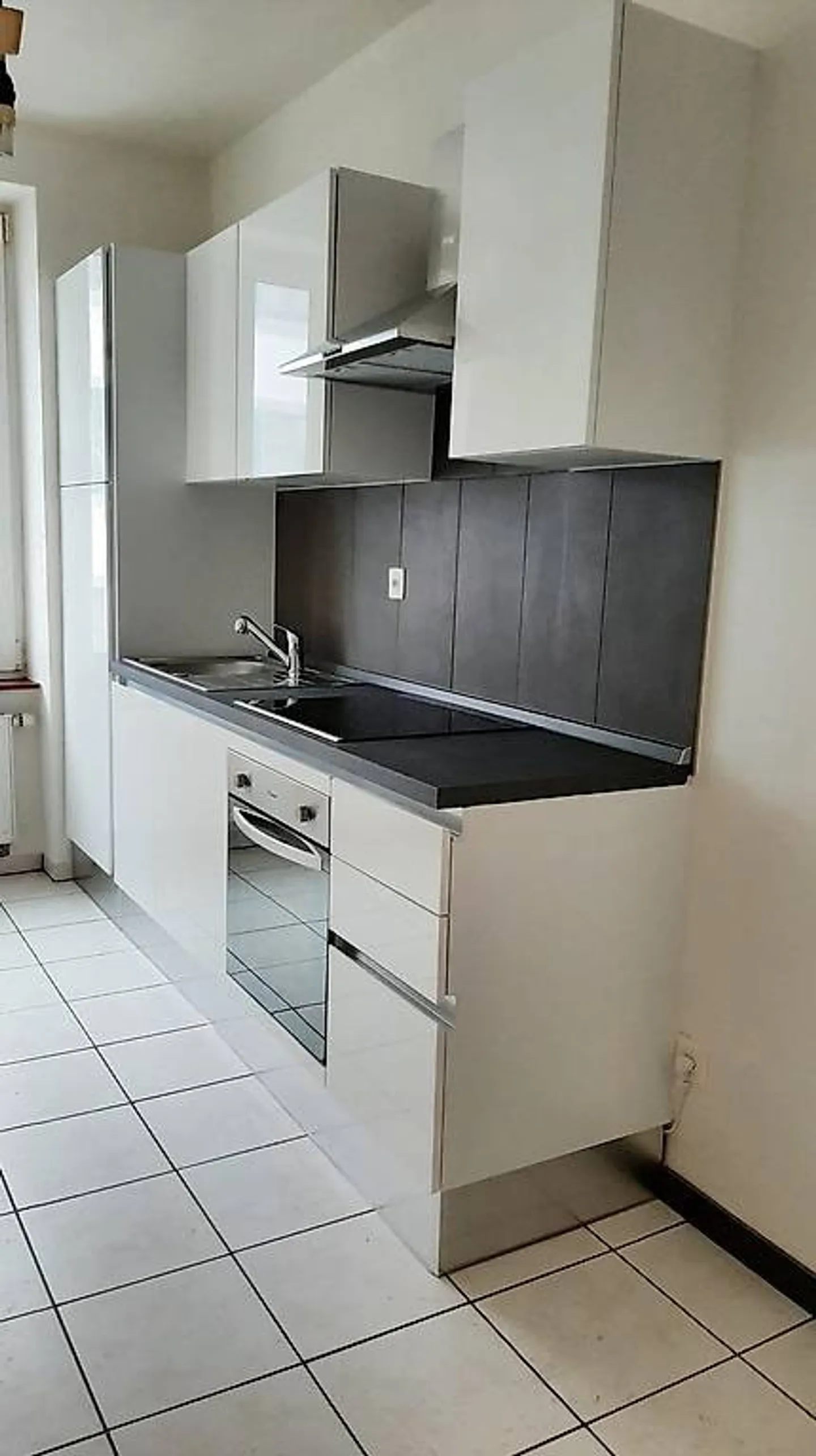 4,5-Zimmer-Wohnung Le Locle für 1175fr - Foto 3 von 5