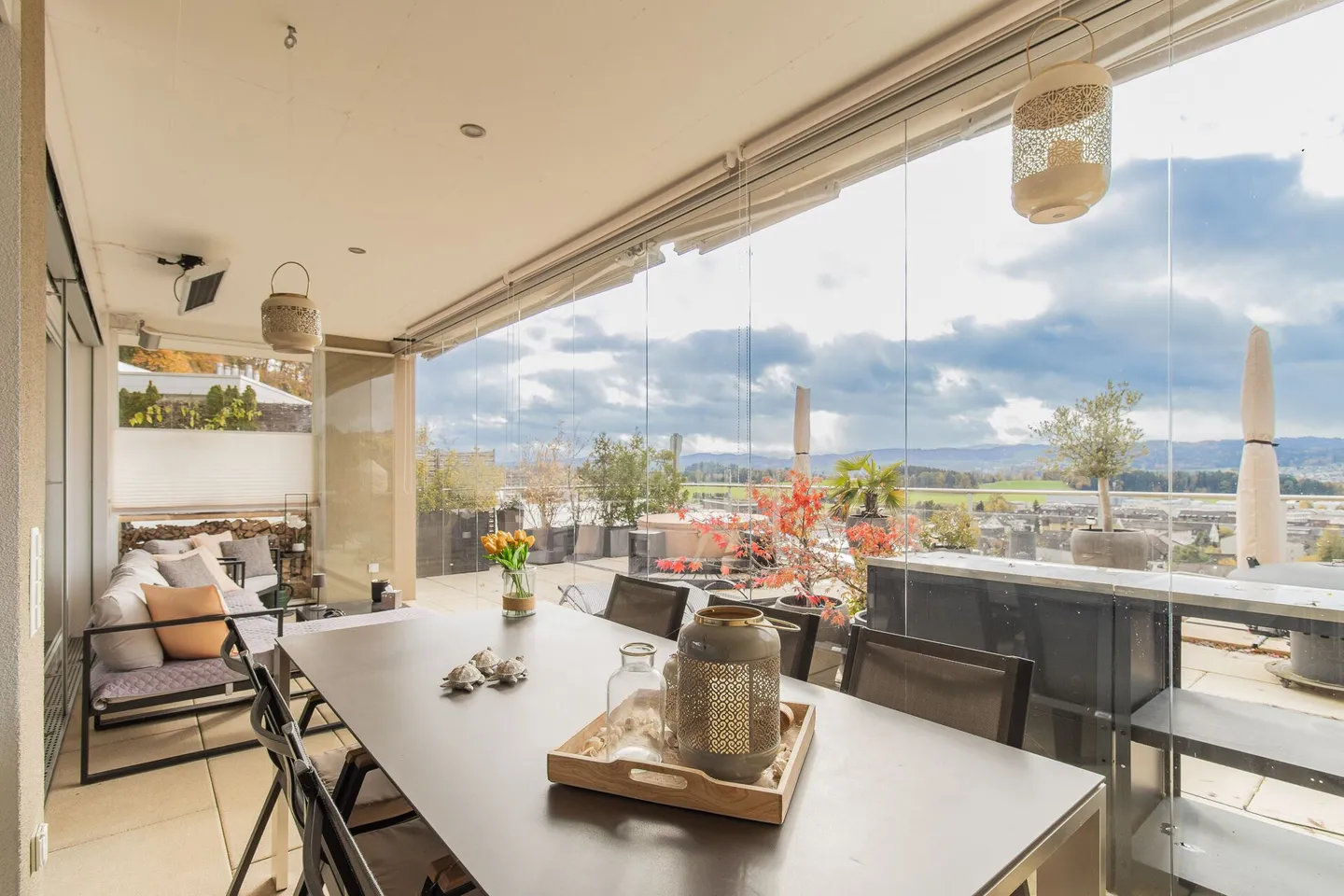 Hochwertige 4.5-Terrassenwohnung - Exklusives Wohnerlebnis mit spektakulärer Weitsicht - Foto 5 von 13