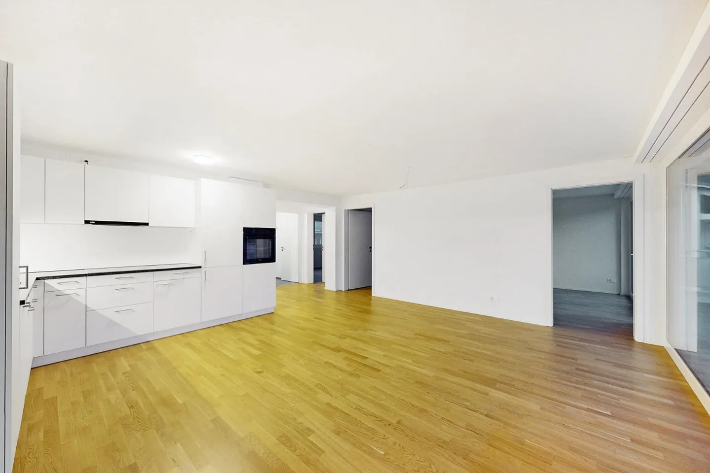 Charmante Wohnung mit Balkon - Foto 3 von 10