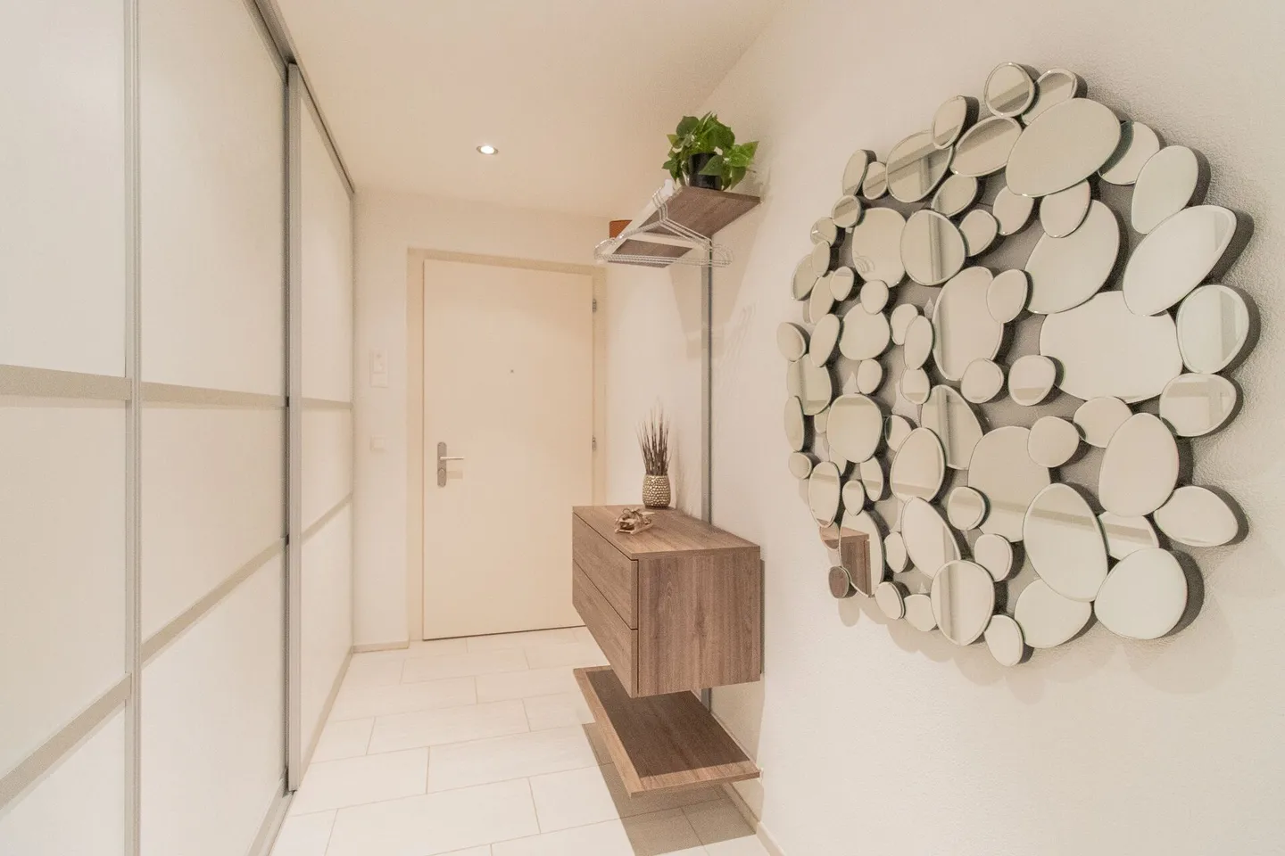 Hochwertige 4.5-Terrassenwohnung - Exklusives Wohnerlebnis mit spektakulärer Weitsicht - Foto 13 von 13