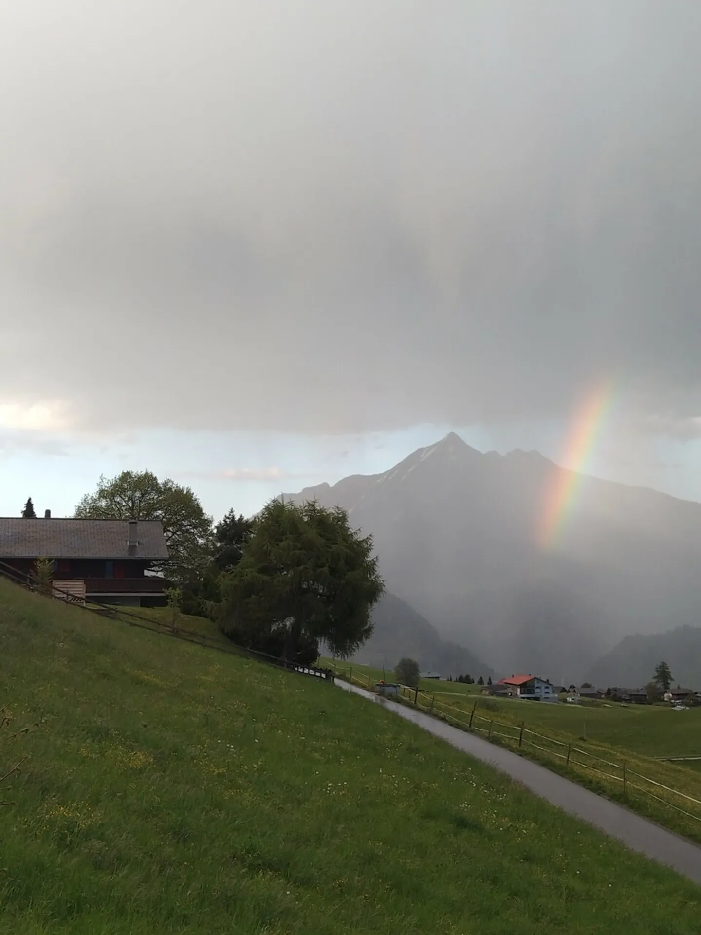 Accoglienti 4.5 stanze arredate. Affitto annuale - Foto 11 di 12