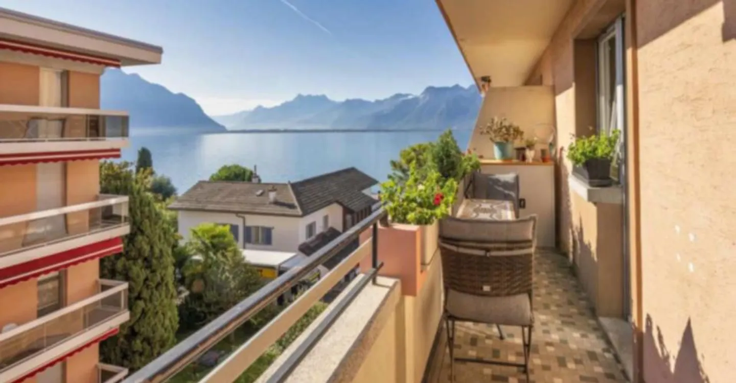 Appartamento ristrutturato vista lago - Foto 4 di 10