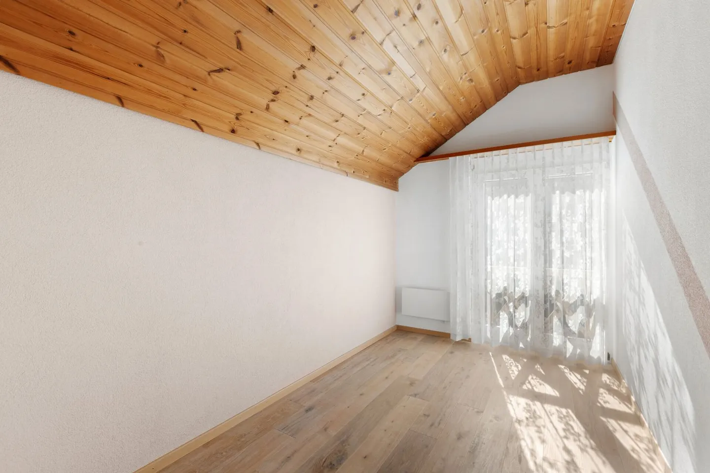 Charming Family Home by the Rhine - Photo 10 of 13