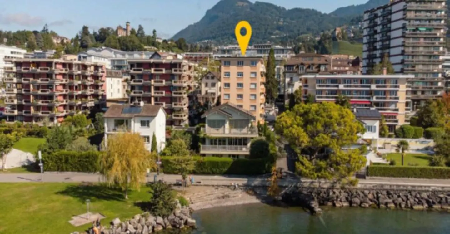 Appartamento ristrutturato vista lago - Foto 2 di 10