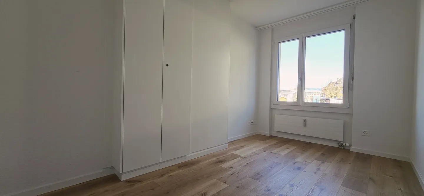 Appartement de 4,5 pièces fraîchement rénové directement à côté de l'école maternelle et de l'école primaire - Photo 10 sur 13