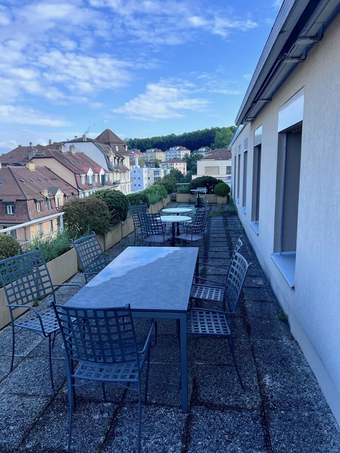 In affitto - 1.410 m² di uffici con deposito e parcheggi a Losanna - Foto 5 di 10