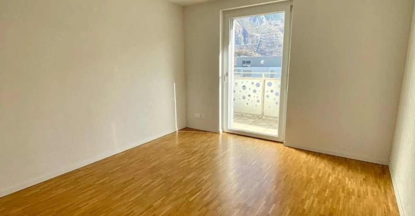 Zu ergreifen! Wunderschöne Wohnung in der Nähe des Stadtzentrums von Sierre! - Foto 5 von 8