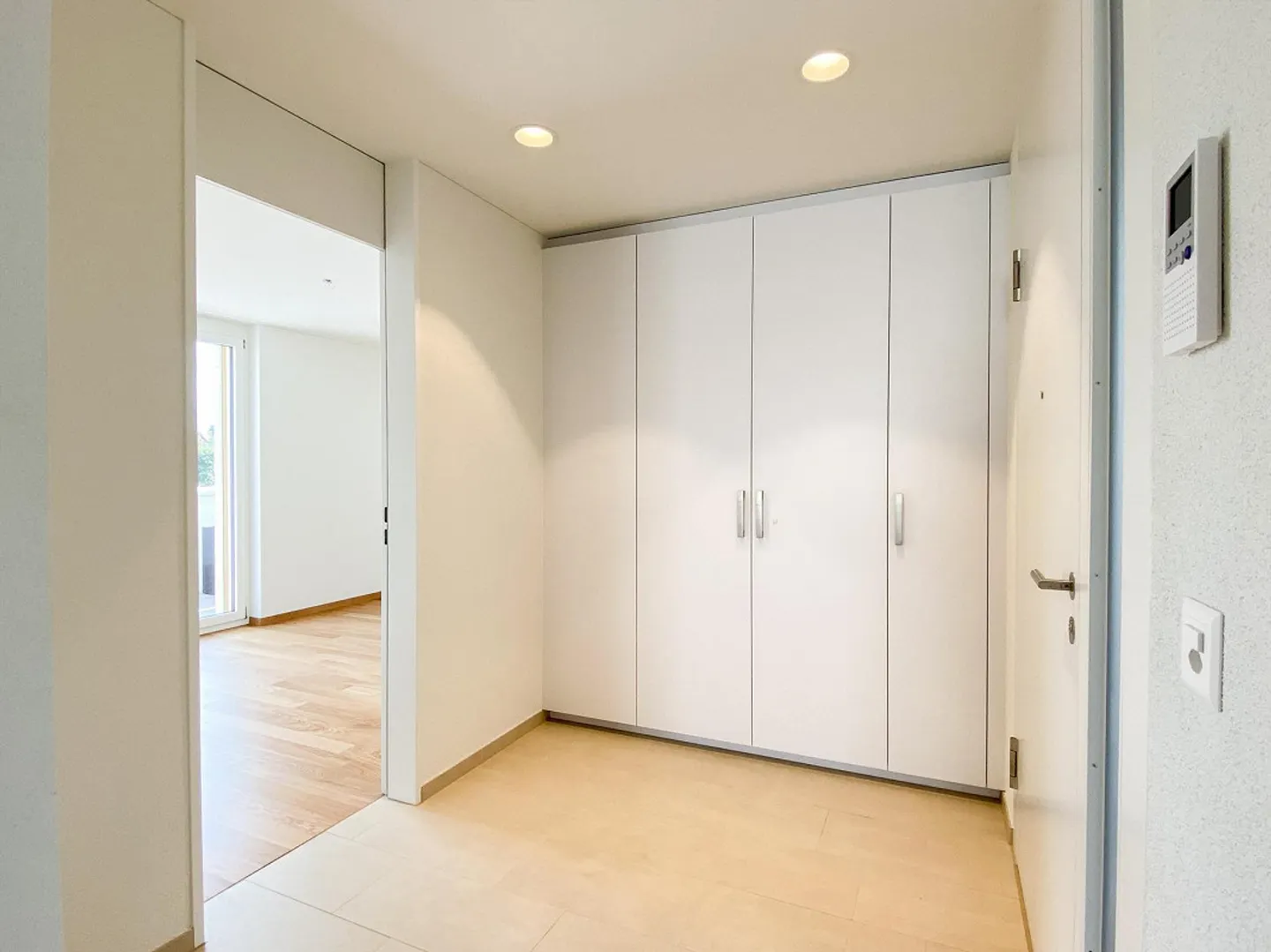 3.5 Room Apartment in Kloten - Photo 6 of 12