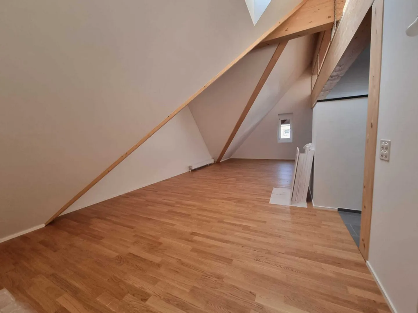 First rental after renovation: Charming apartment with gallery floor - Photo 2 of 10