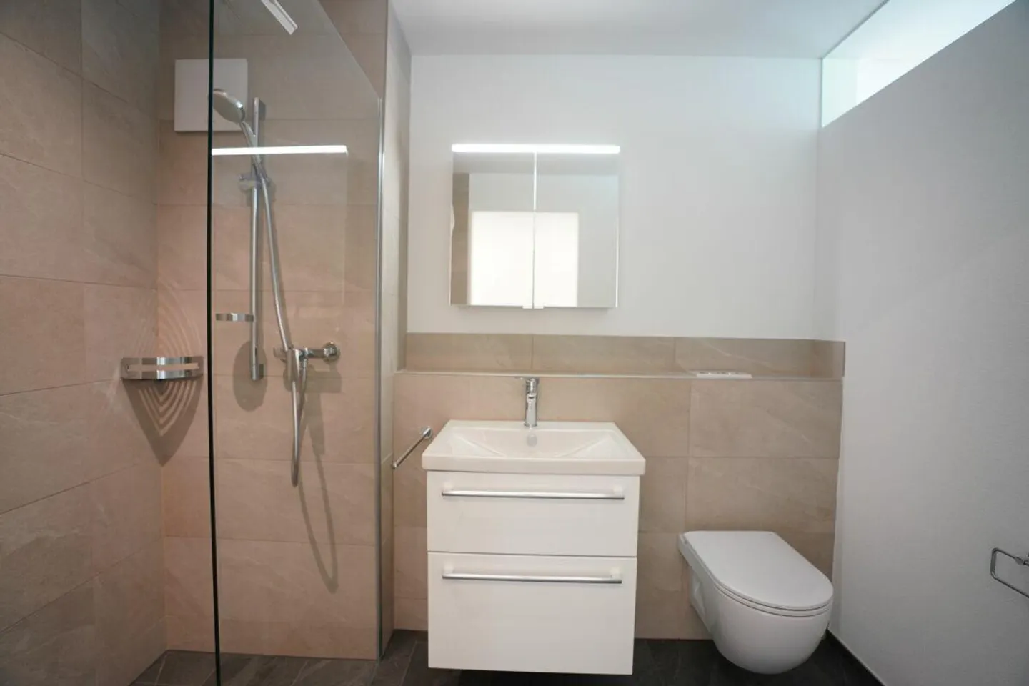 Moderne 4.5-Zimmerwohnung - Foto 21 von 24