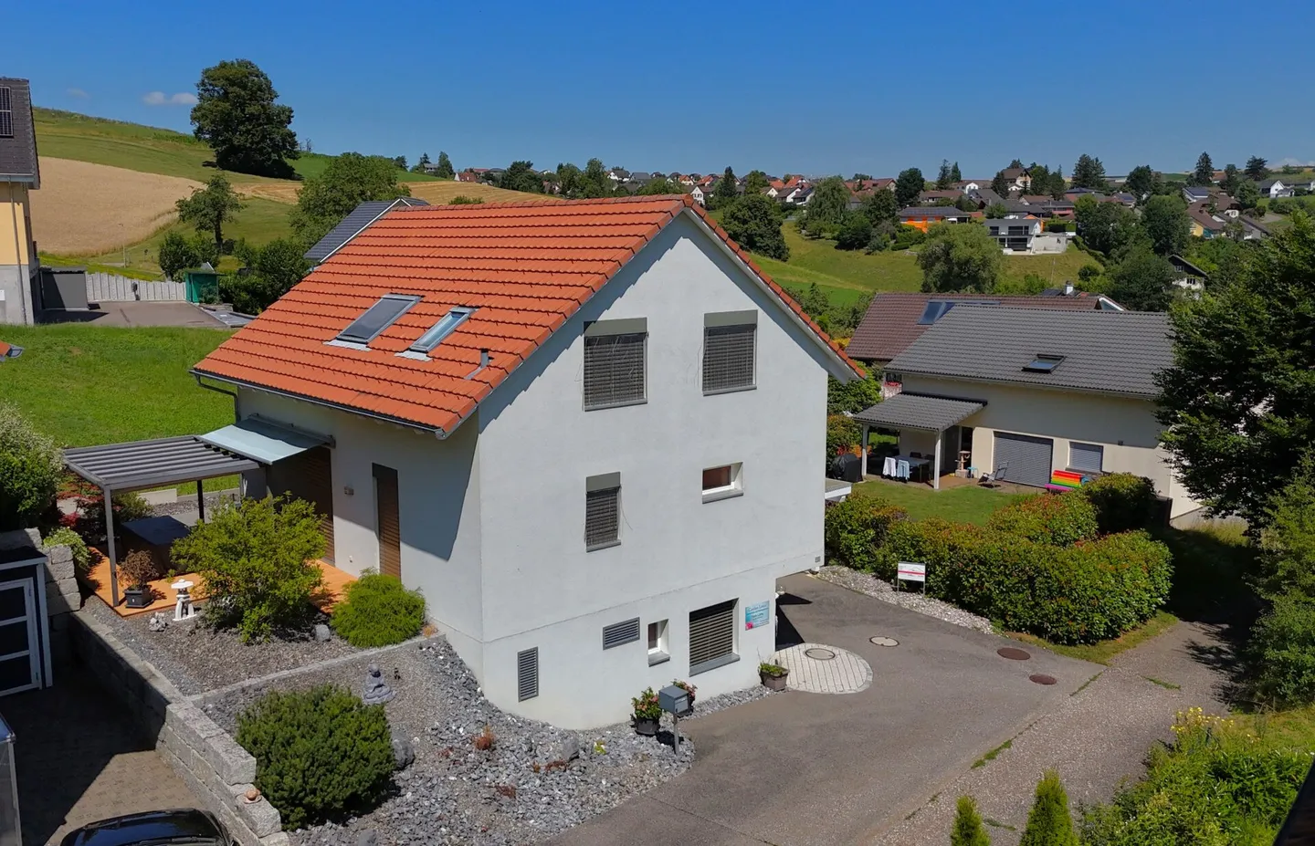 Luogo per arrivare e sentirsi bene - Villa unifamiliare indipendente in posizione idilliaca vicino alla zona ricreativa - Foto 1 di 24