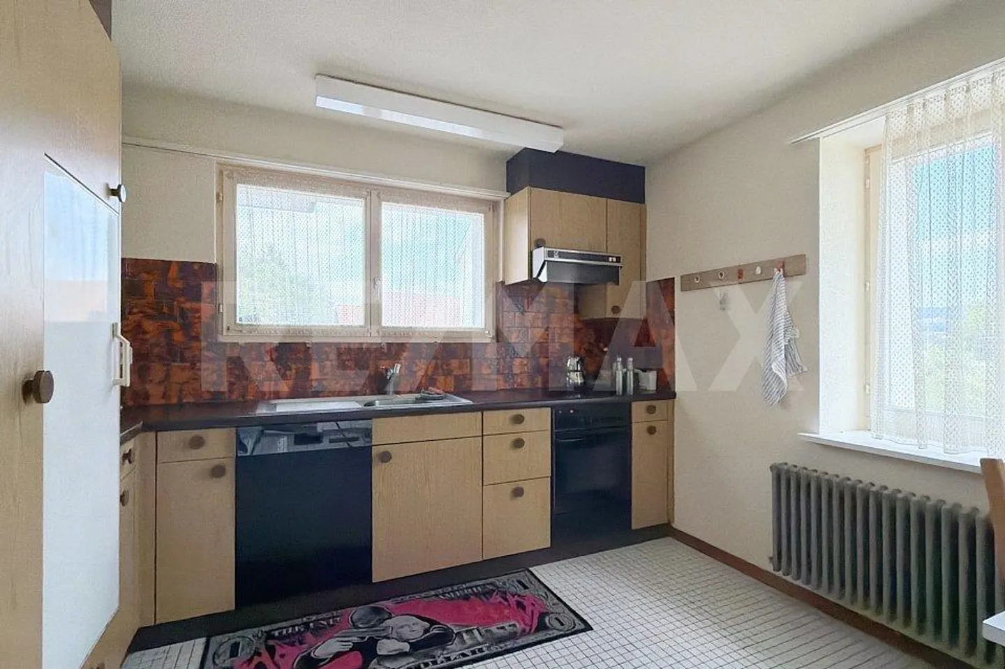 Investment property with potential – Detached multi-family house near B... - Photo 2 of 13