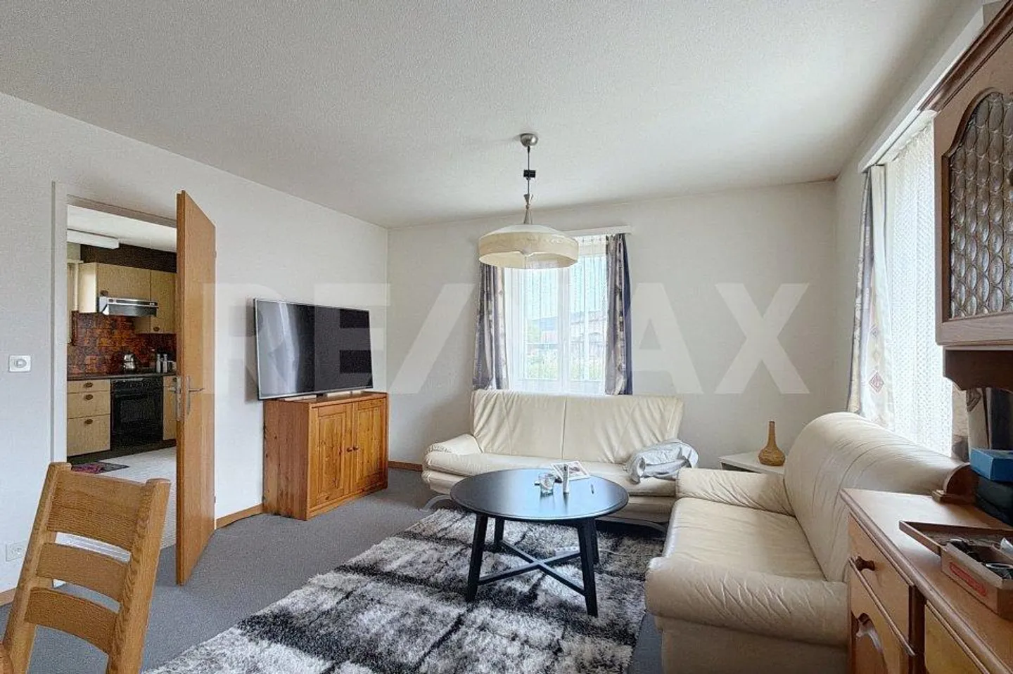 Investment property with potential – Detached multi-family house near B... - Photo 3 of 13
