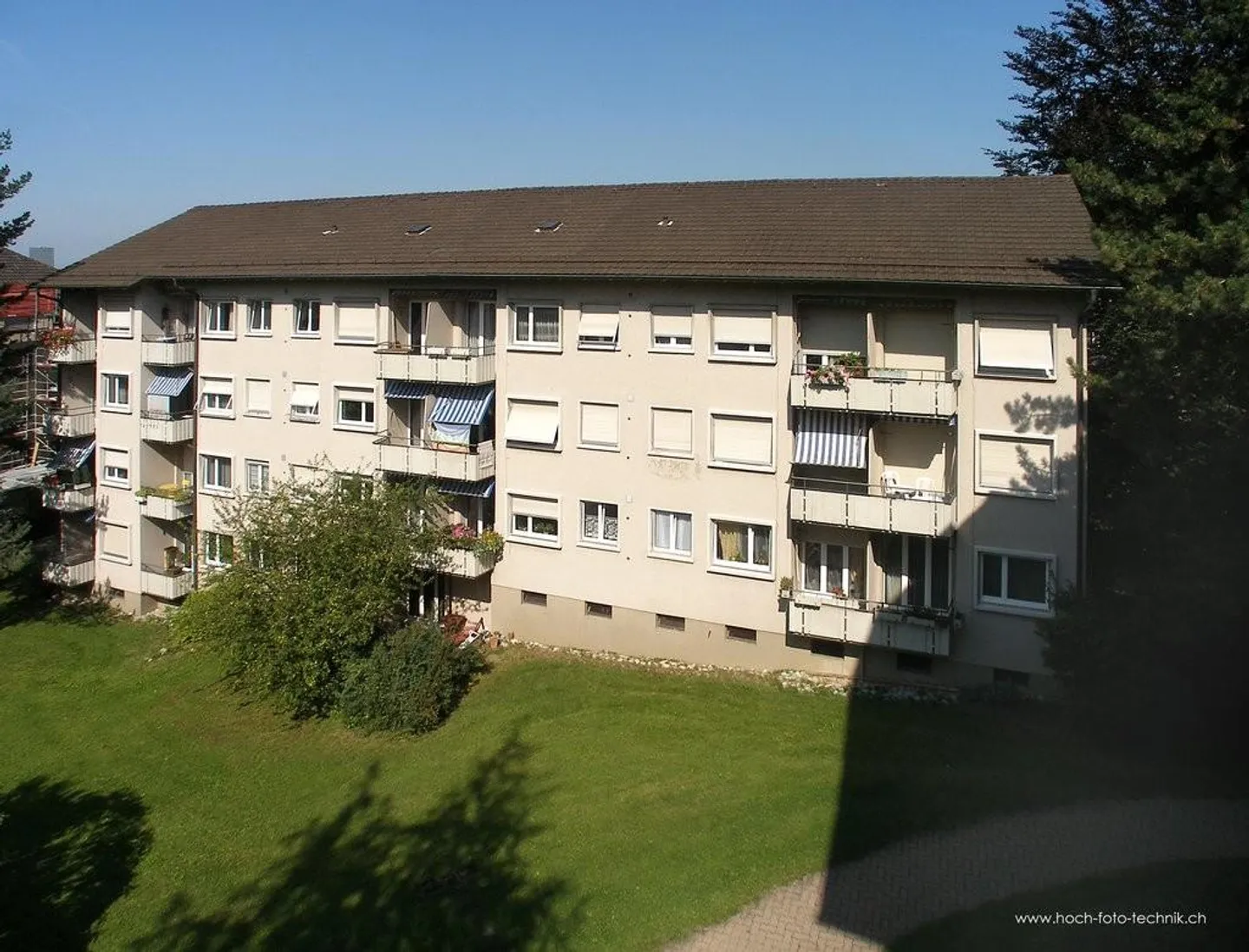 Posti moto in affitto vicino al Tierspital - Foto 2 di 2