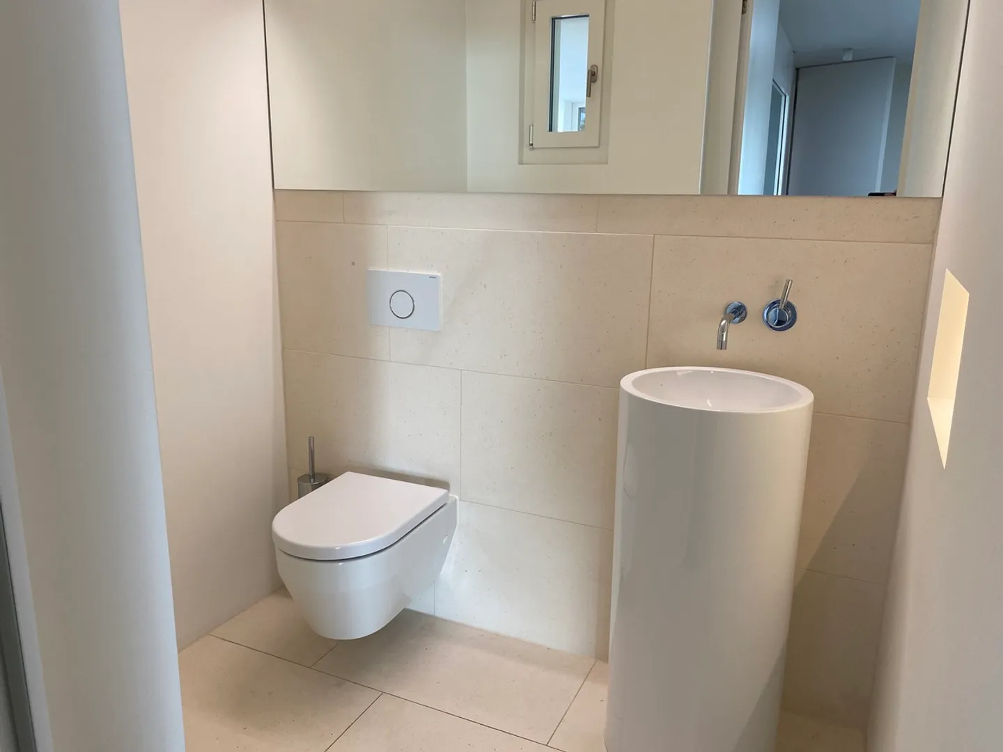 IN AFFITTO: bellissimo ed esclusivo appartamento di 5.5 stanze al 3° piano - Foto 10 di 17