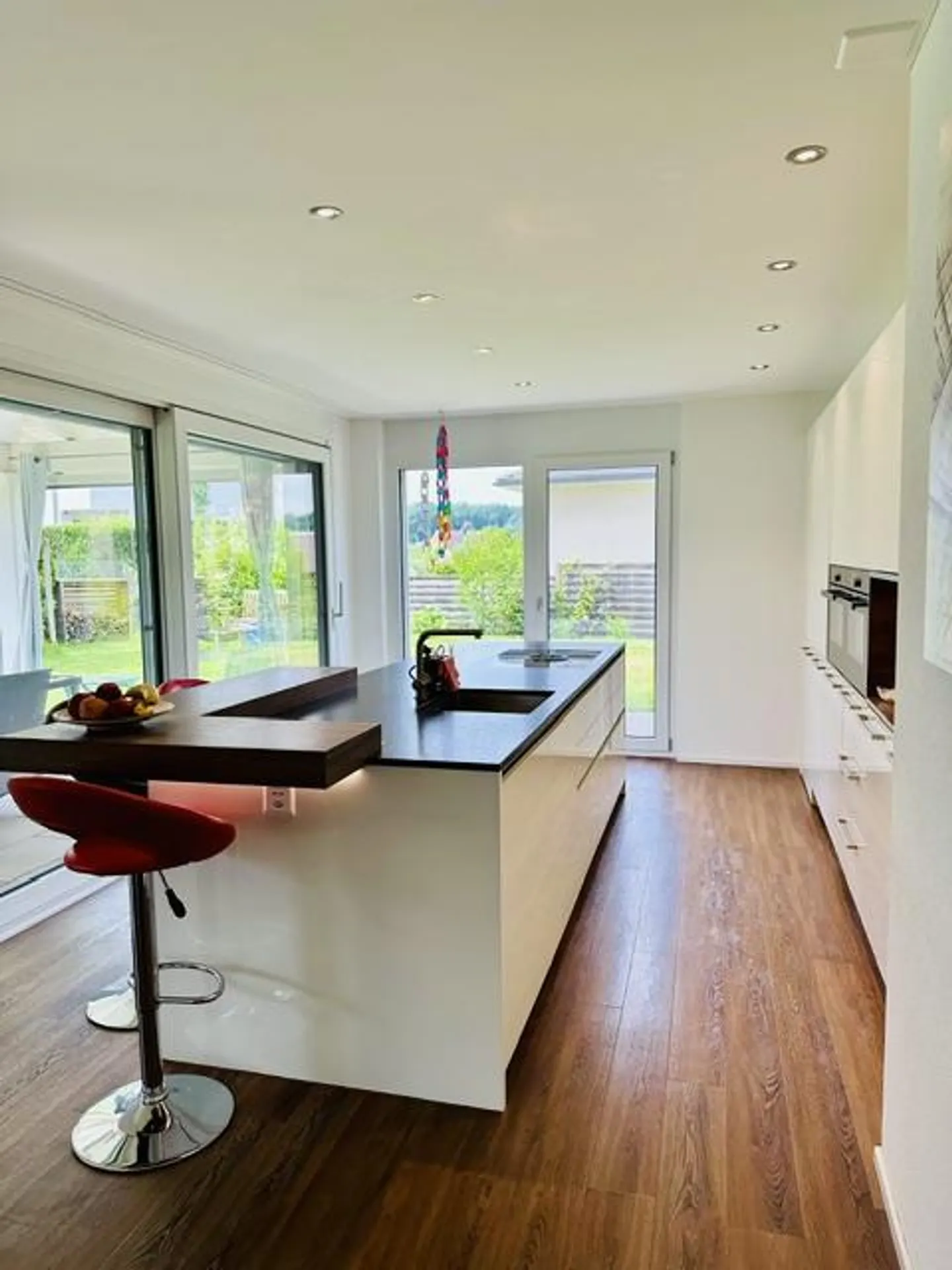 Maison individuelle avec grand jardin - Photo 4 sur 20