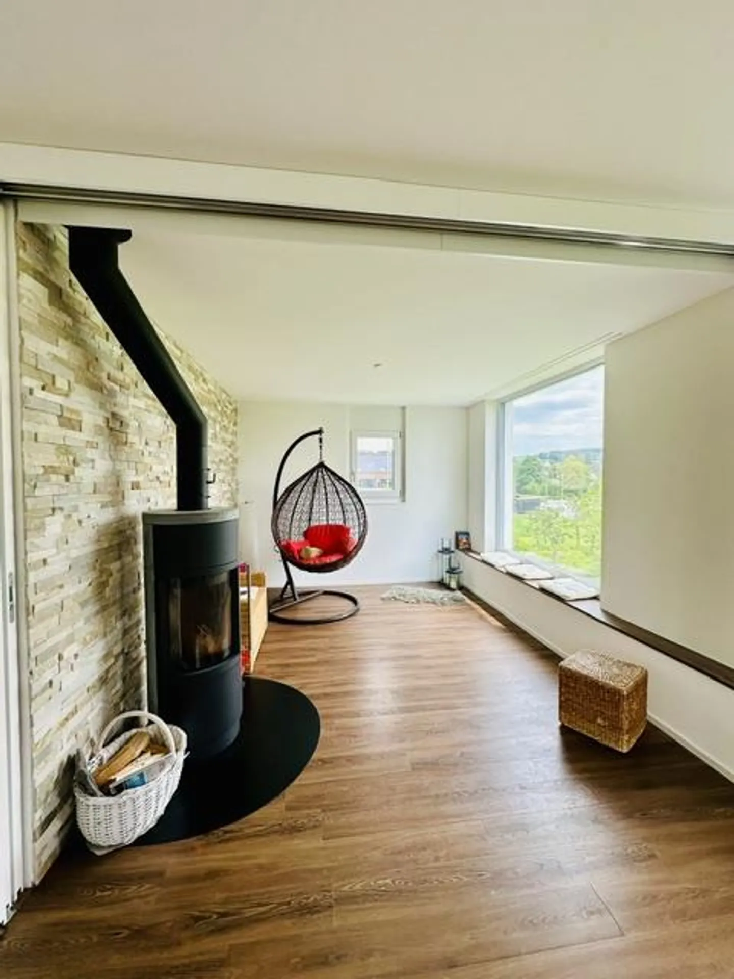 Maison individuelle avec grand jardin - Photo 6 sur 20