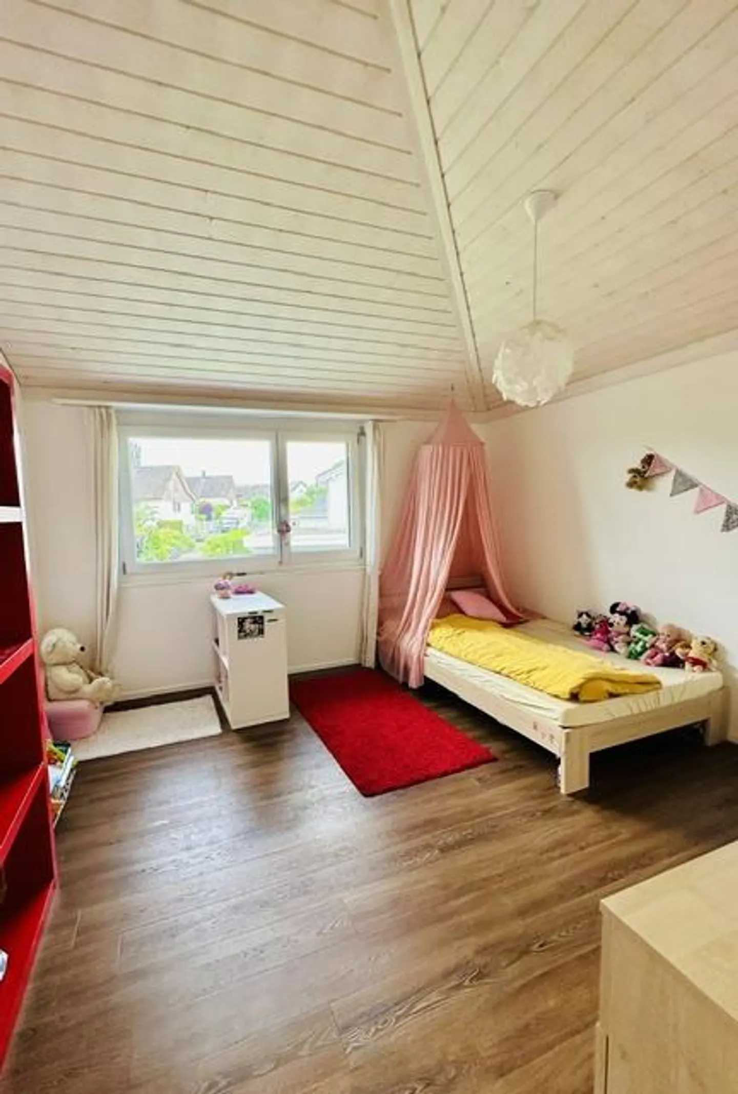 Maison individuelle avec grand jardin - Photo 14 sur 20
