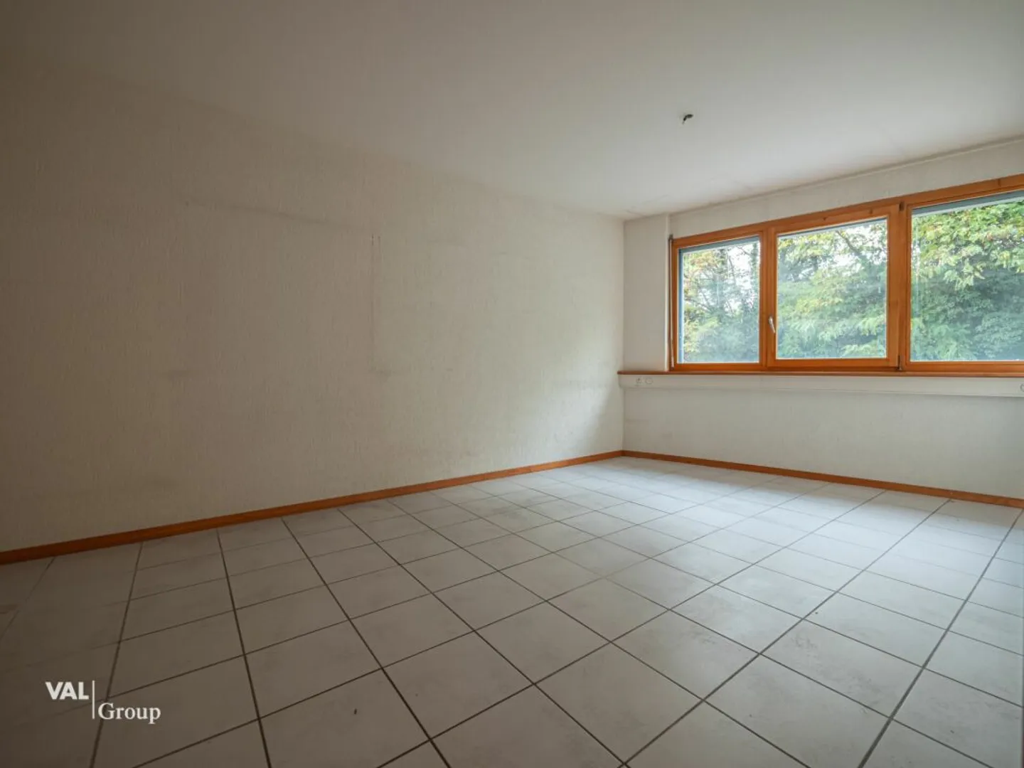 Büro zur Miete in Sierre - Ideale Lage mit 137 m² - Foto 3 von 9