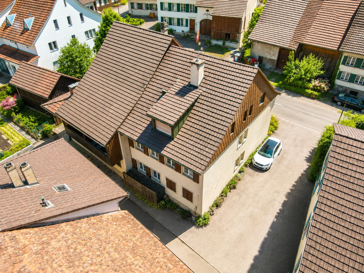 Investitionsobjekt in Bretzwil - Foto 2 von 13