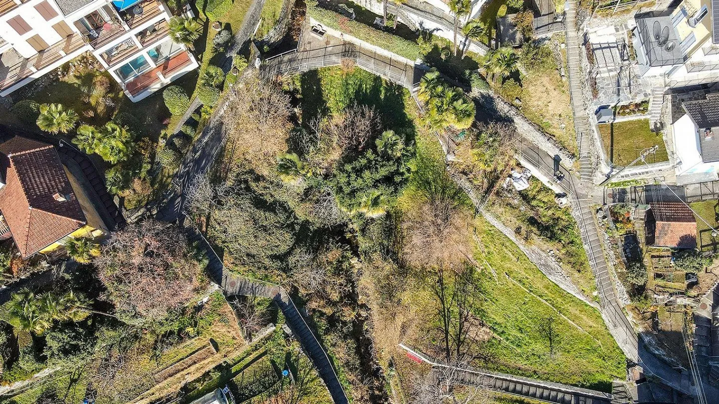 Terreno edificabile con splendida vista lago - Foto 5 di 8