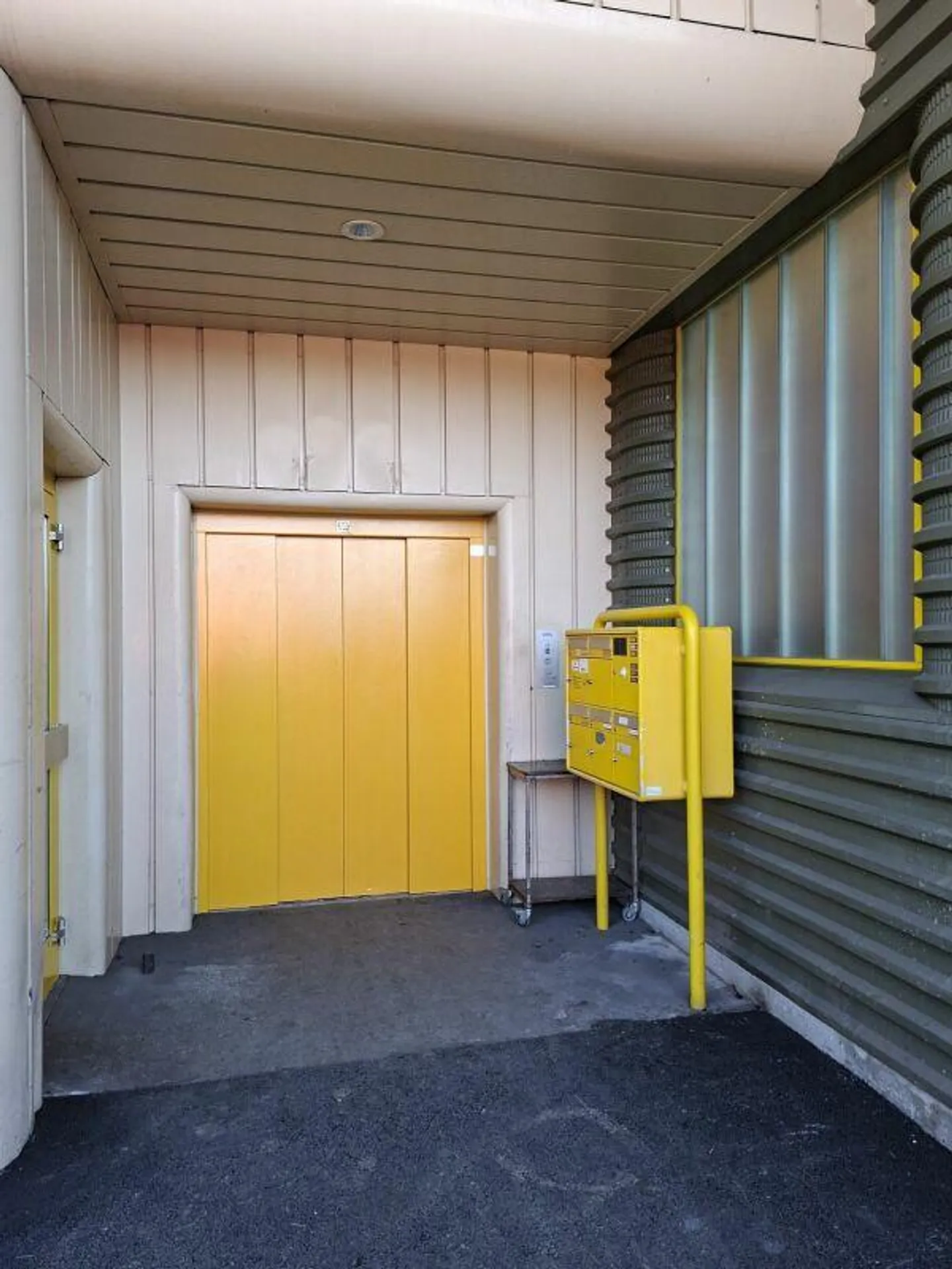 Geräumige Bürofläche in Kallnach - Foto 3 von 4