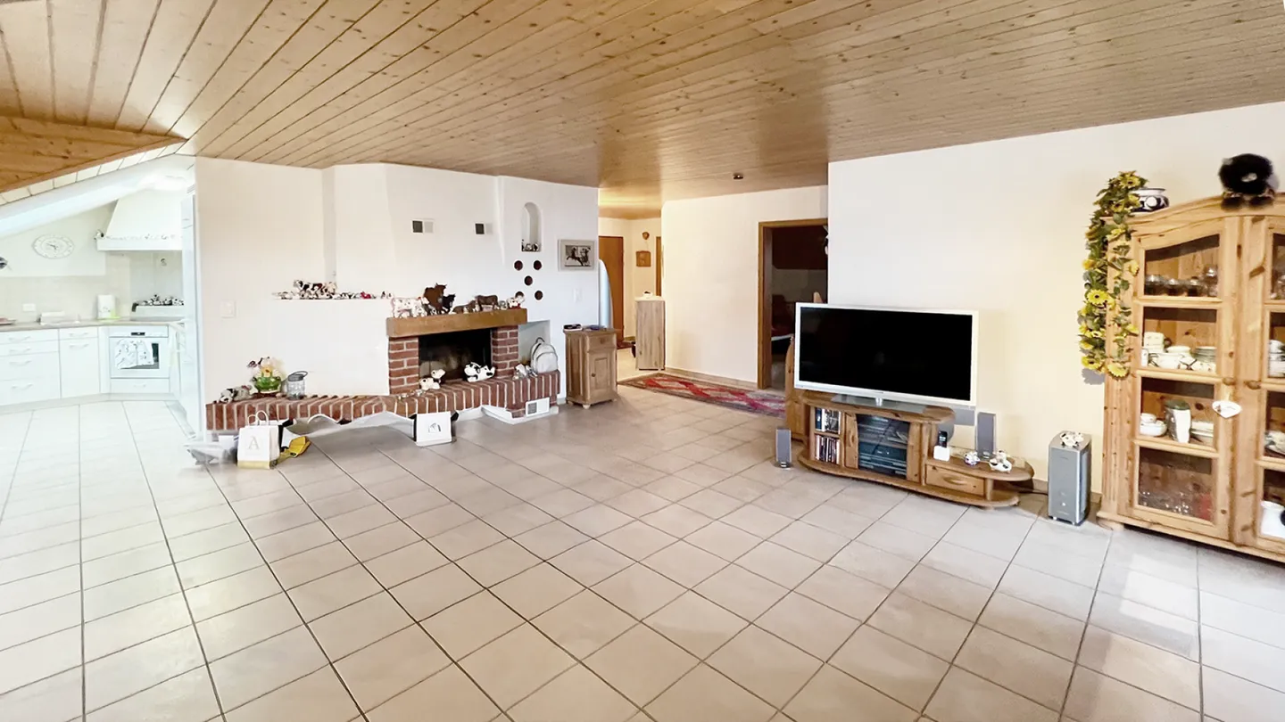 Wohlfühloase mit Cheminée und Balkon - Foto 2 di 6