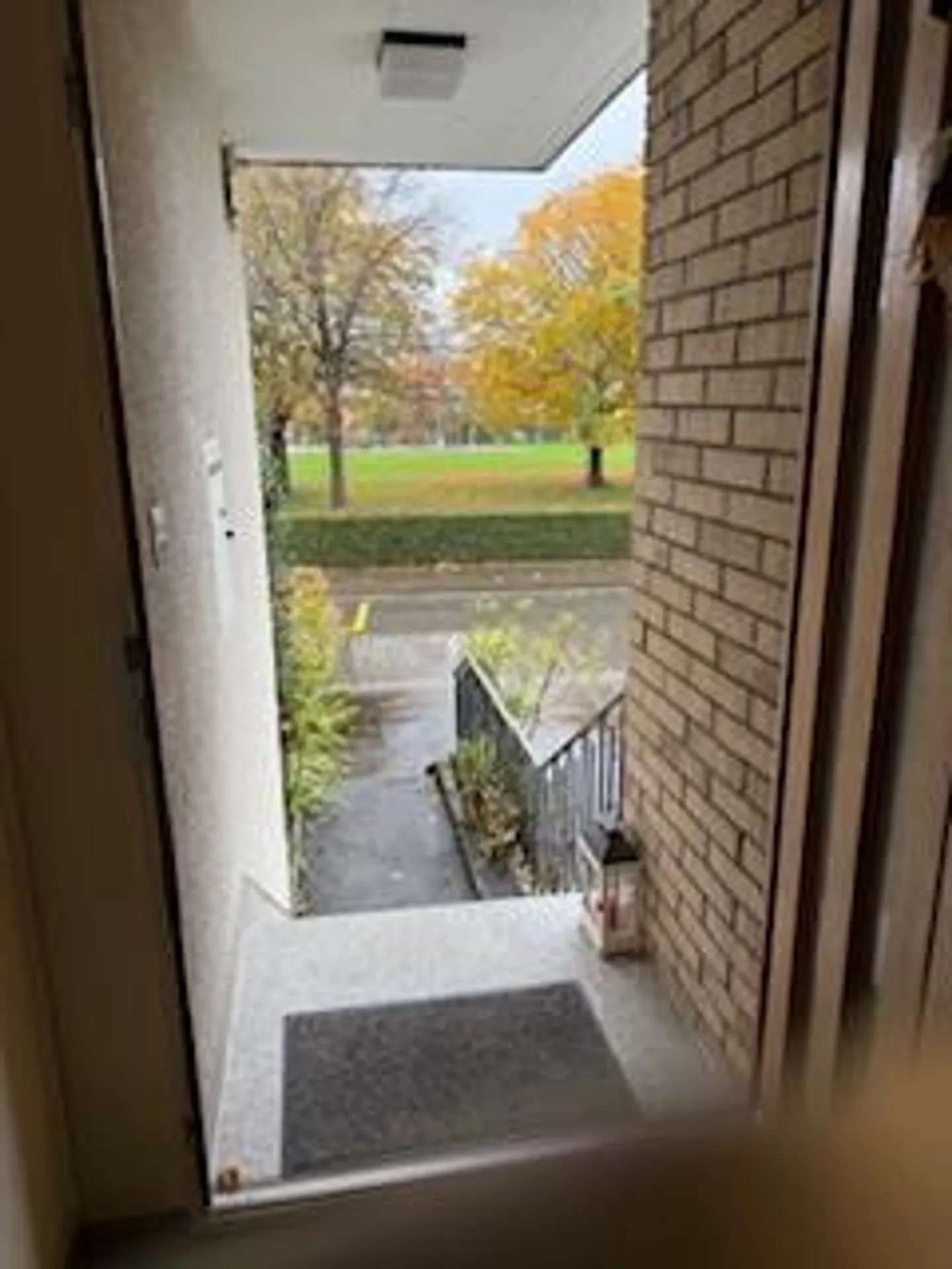 Single-family house (semi-detached) center, family-friendly - Photo 4 of 20