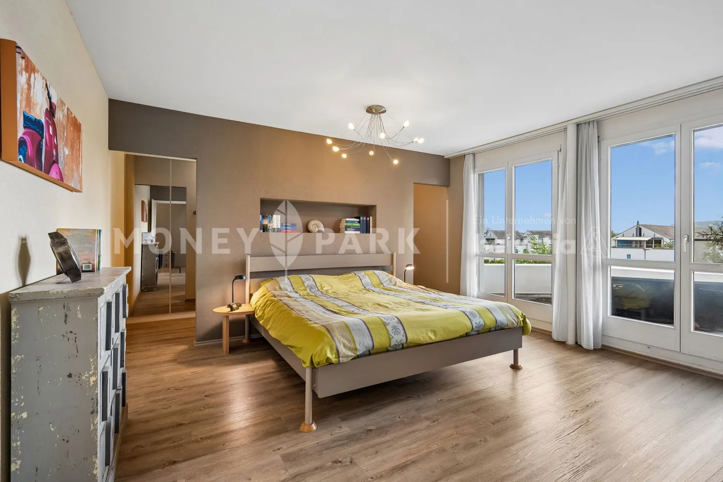 Attractive 5.5-room terraced house in a family-friendly location - Photo 8 of 15